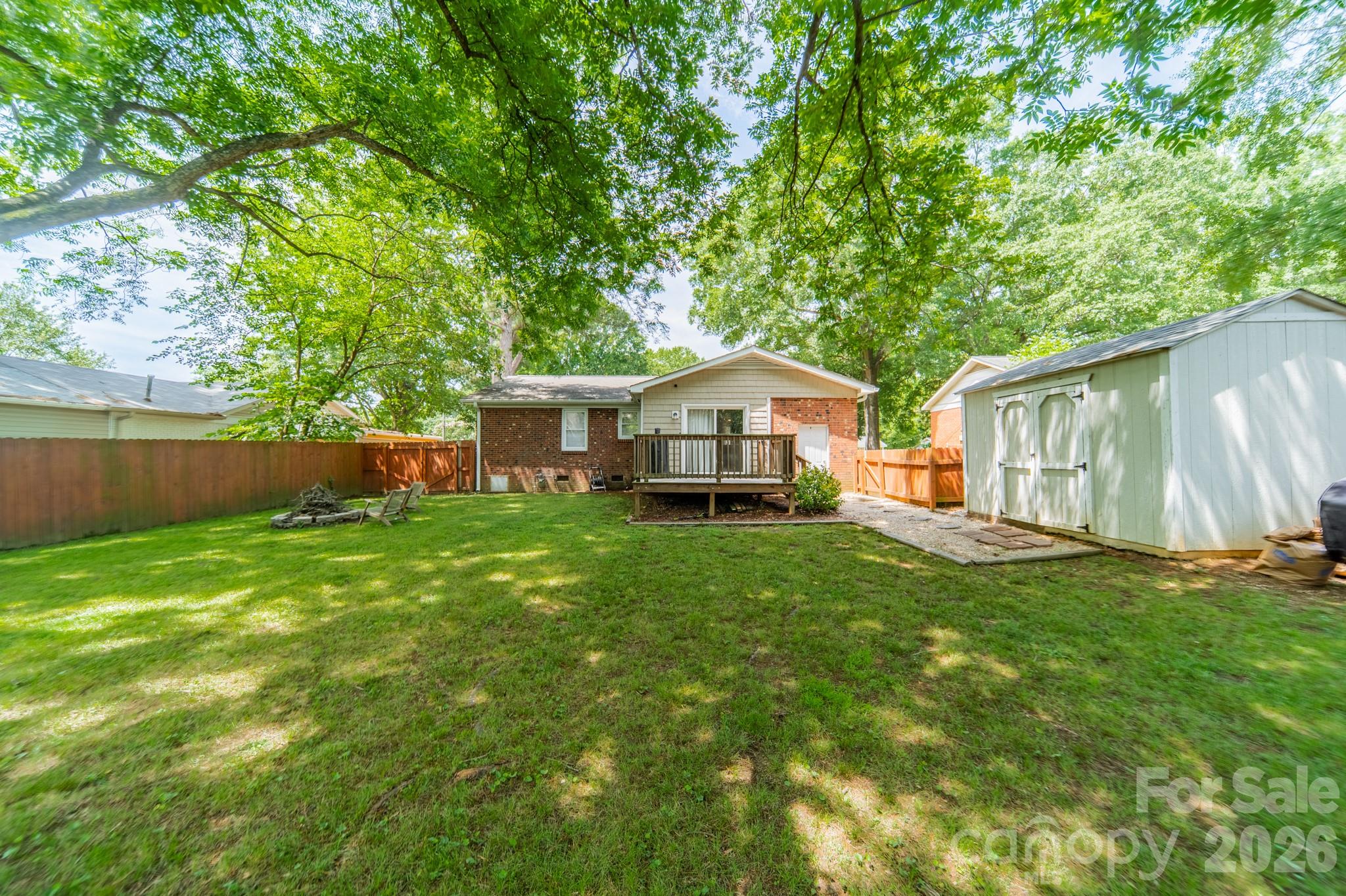 3723 Litchfield Road