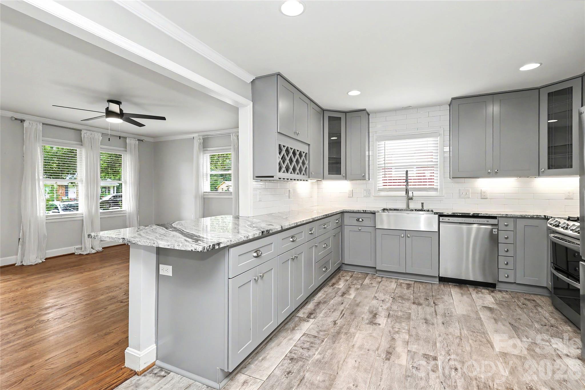3723 Litchfield Road