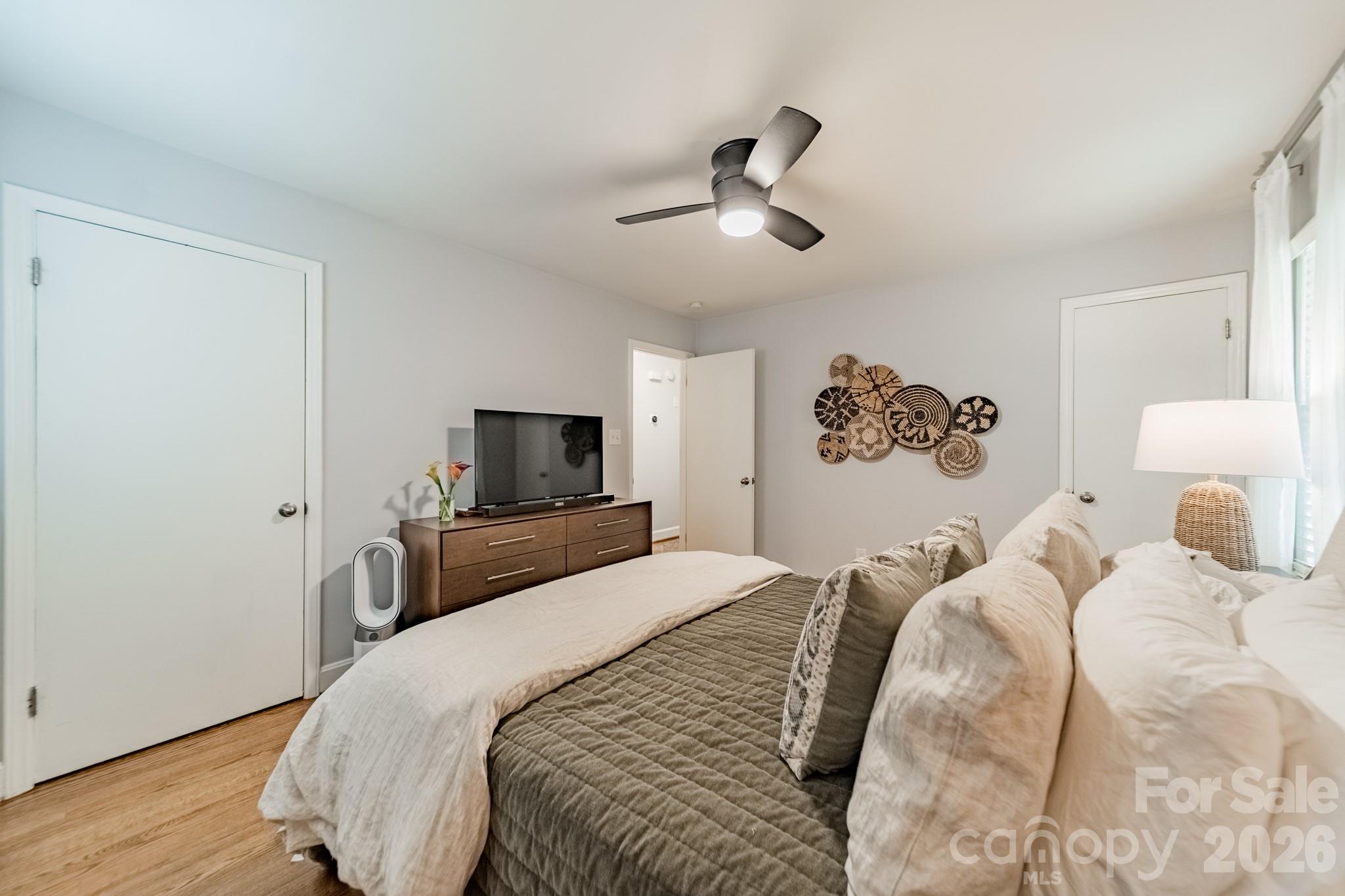 3723 Litchfield Road