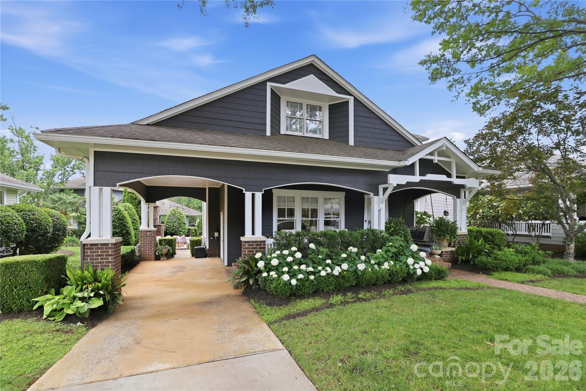 420 Magnolia Avenue