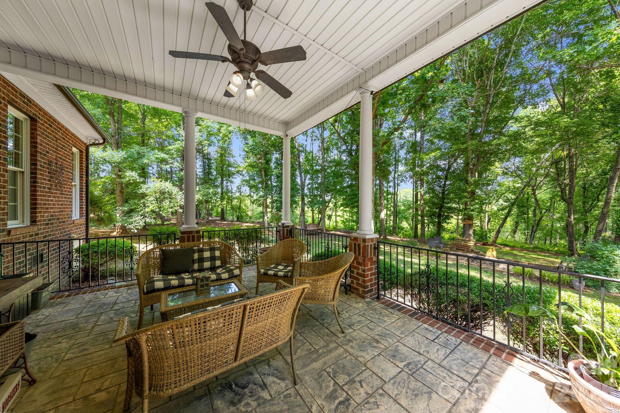 3146 Beaver Dam Drive