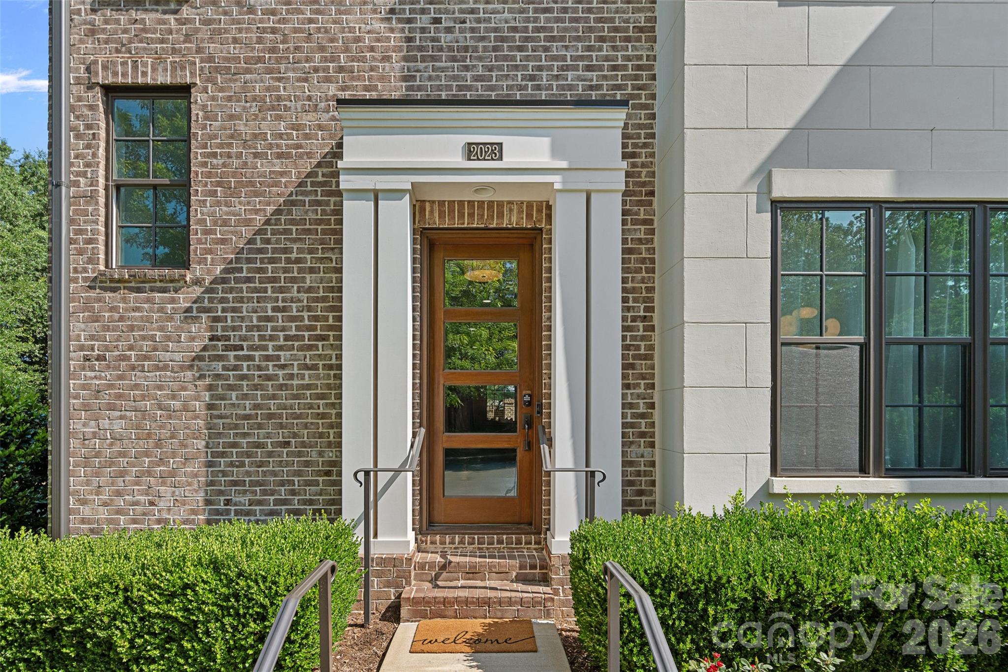 2023 Lynnwood Drive