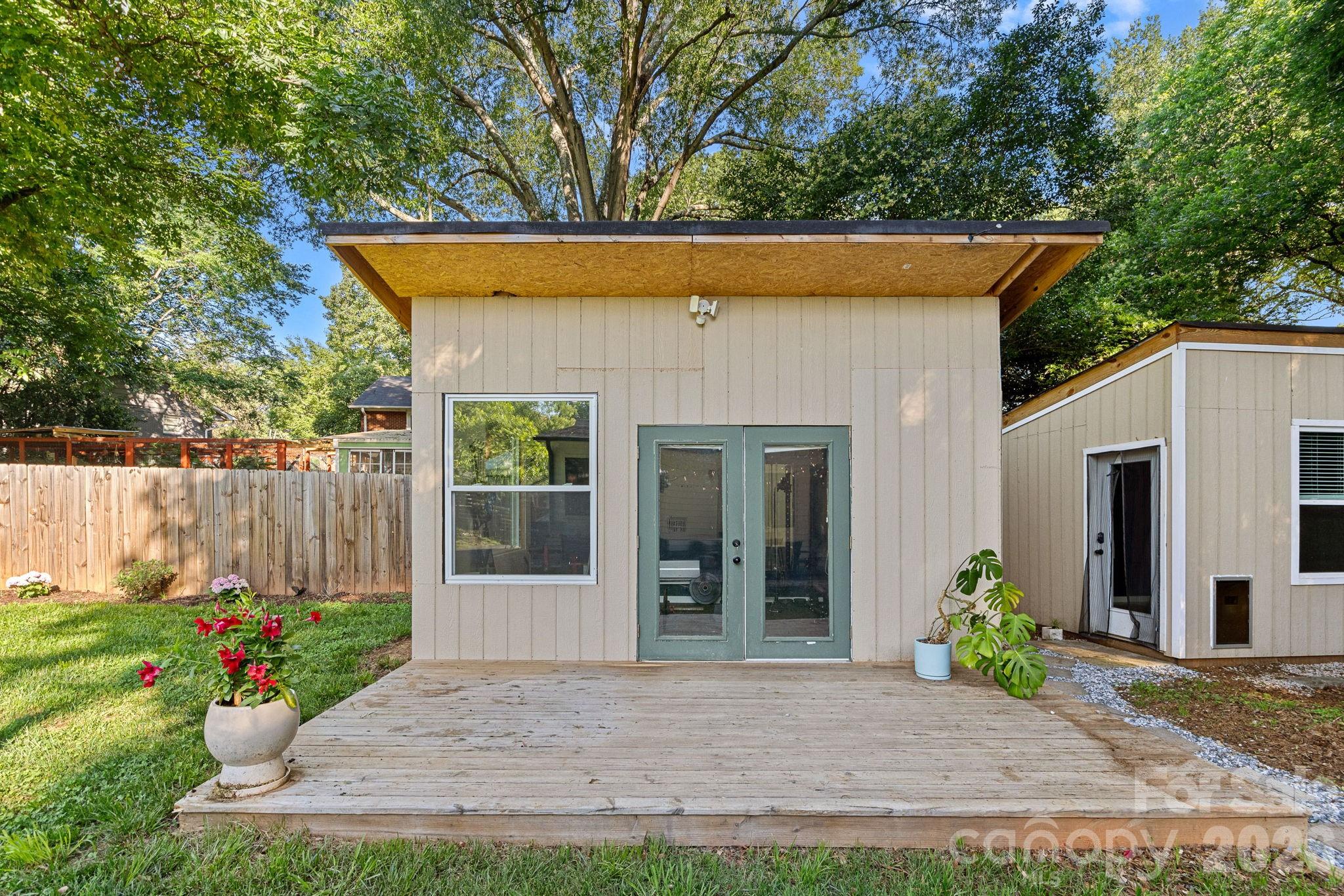 7110 Rockcliff Court