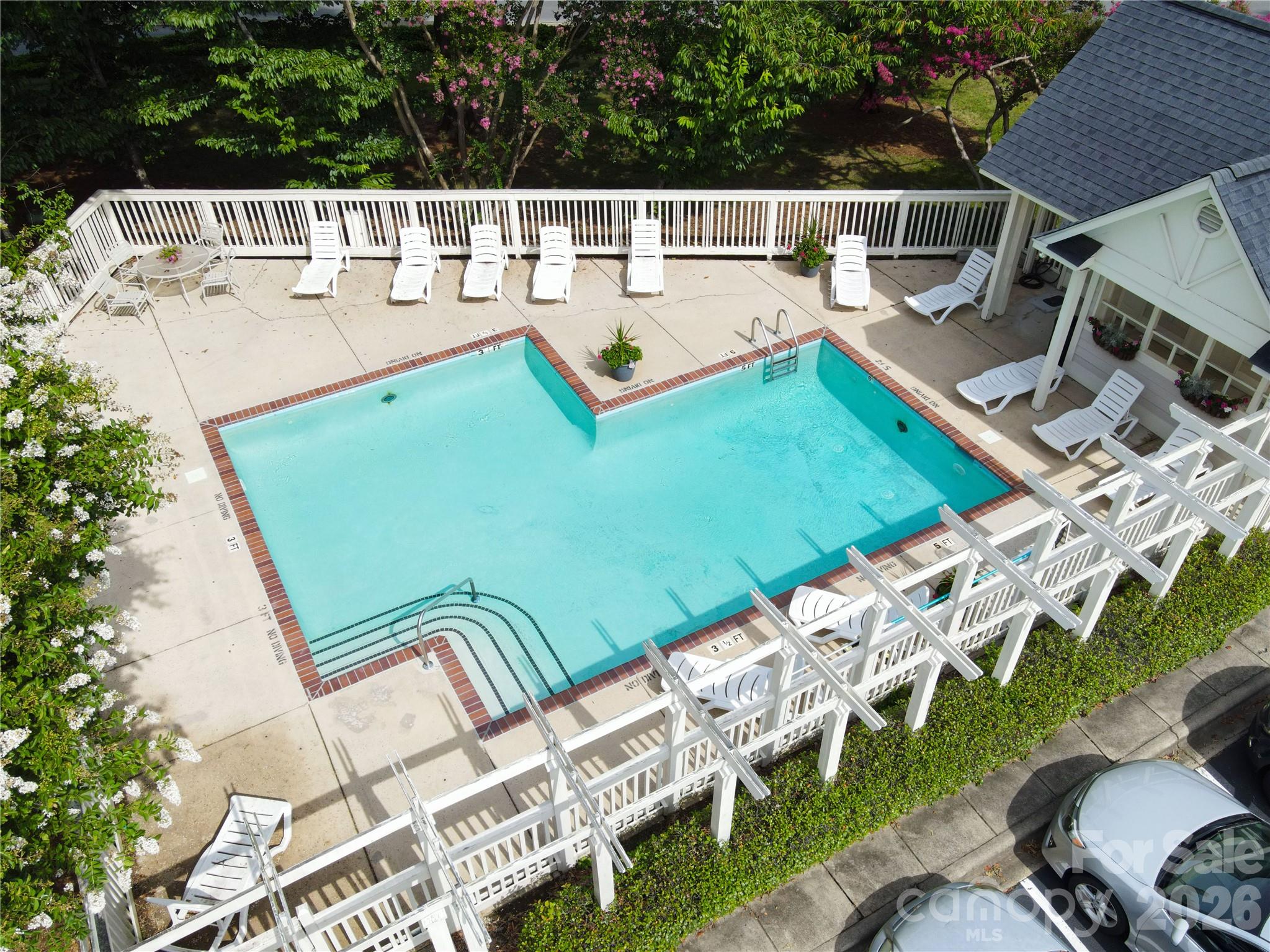 2515 Dilworth Heights Lane