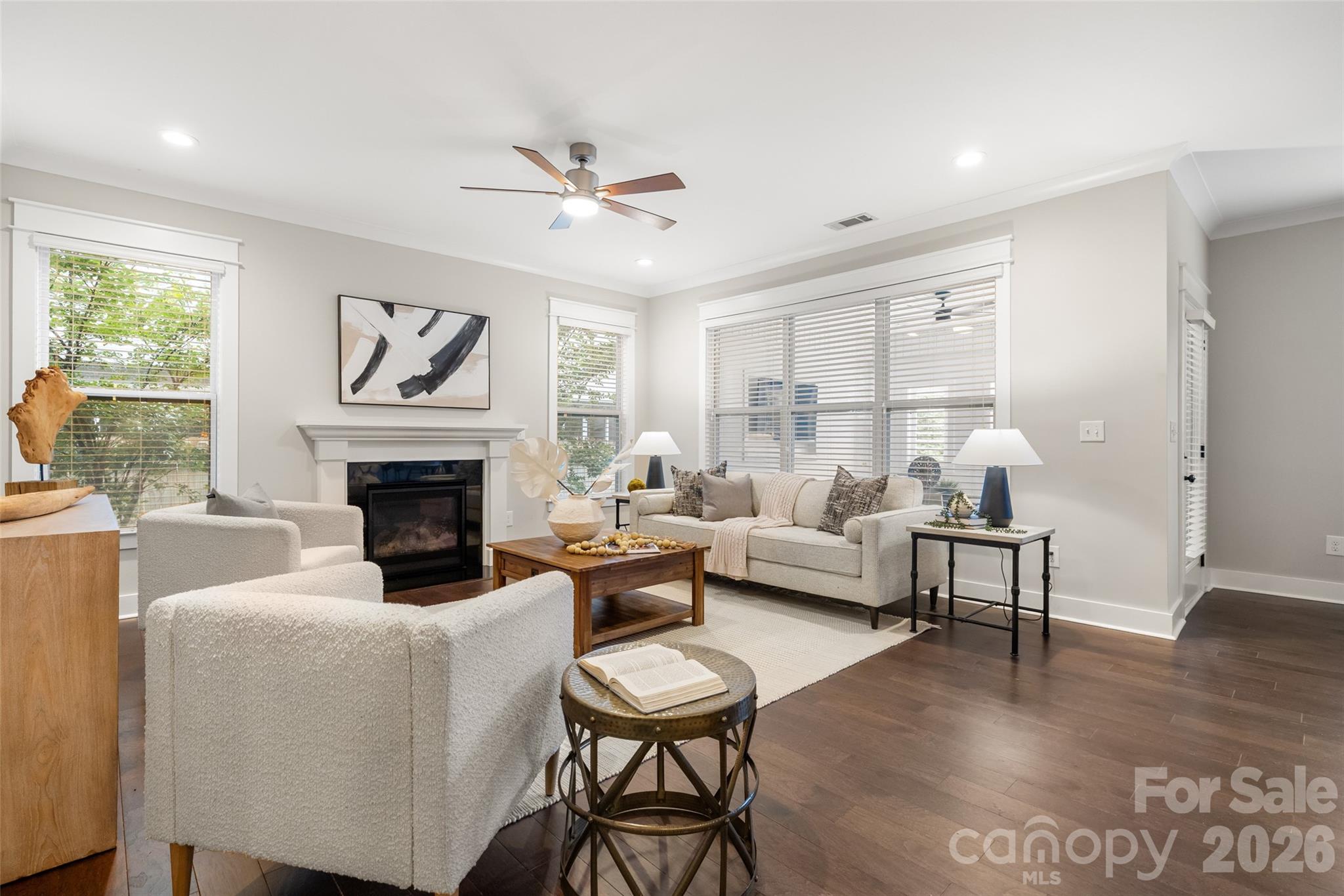 3826 Dewitt Lane