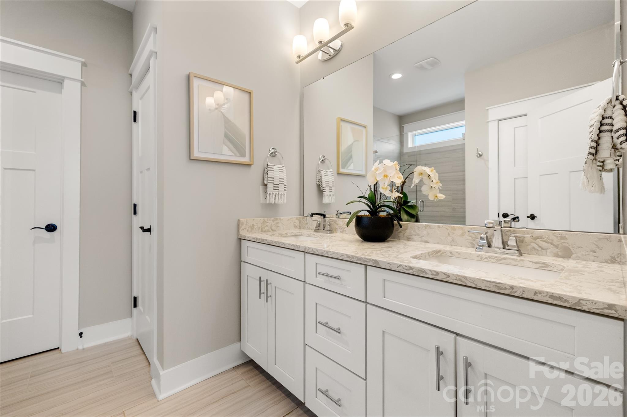 3826 Dewitt Lane