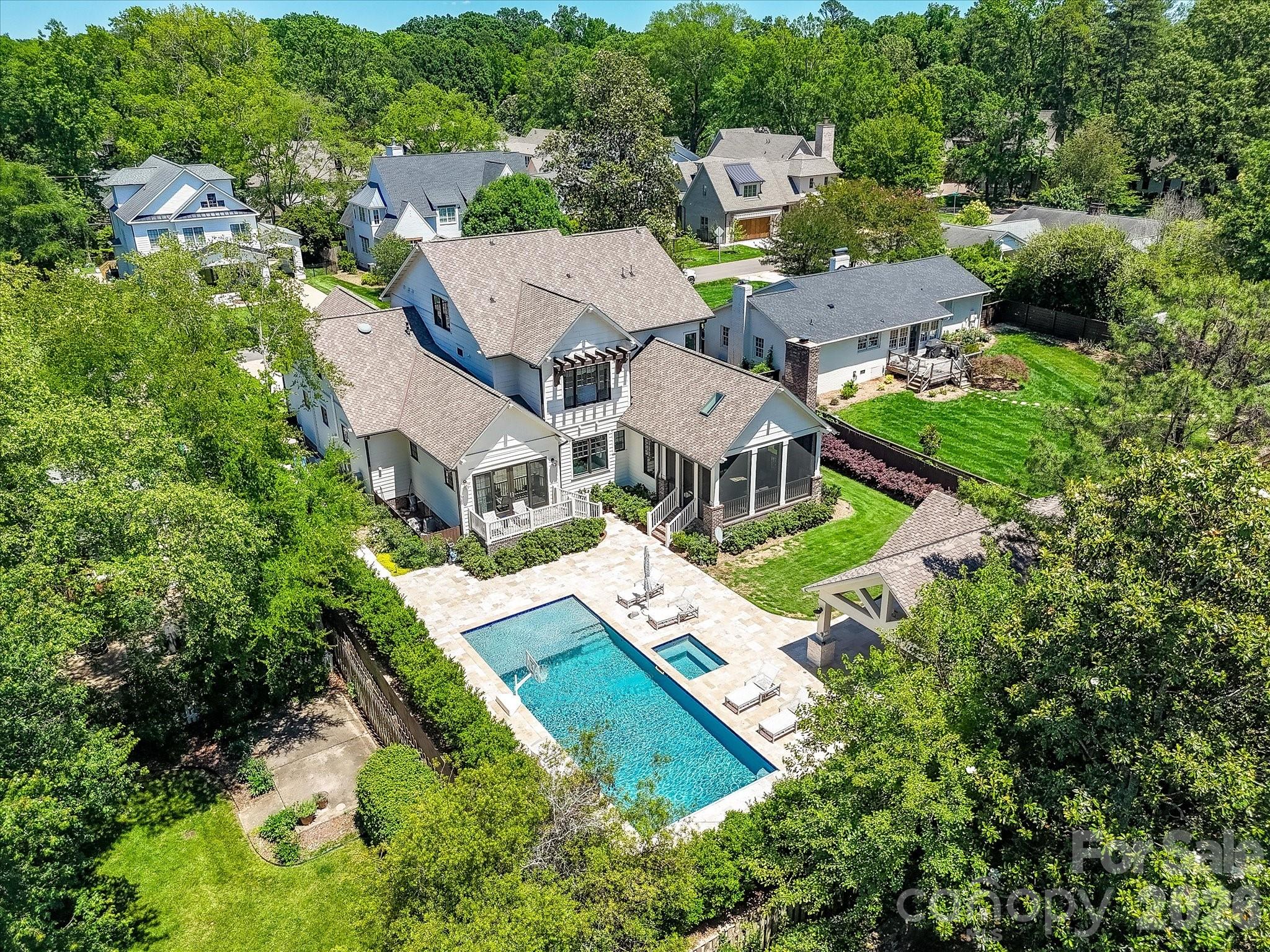 221 Anthony Circle