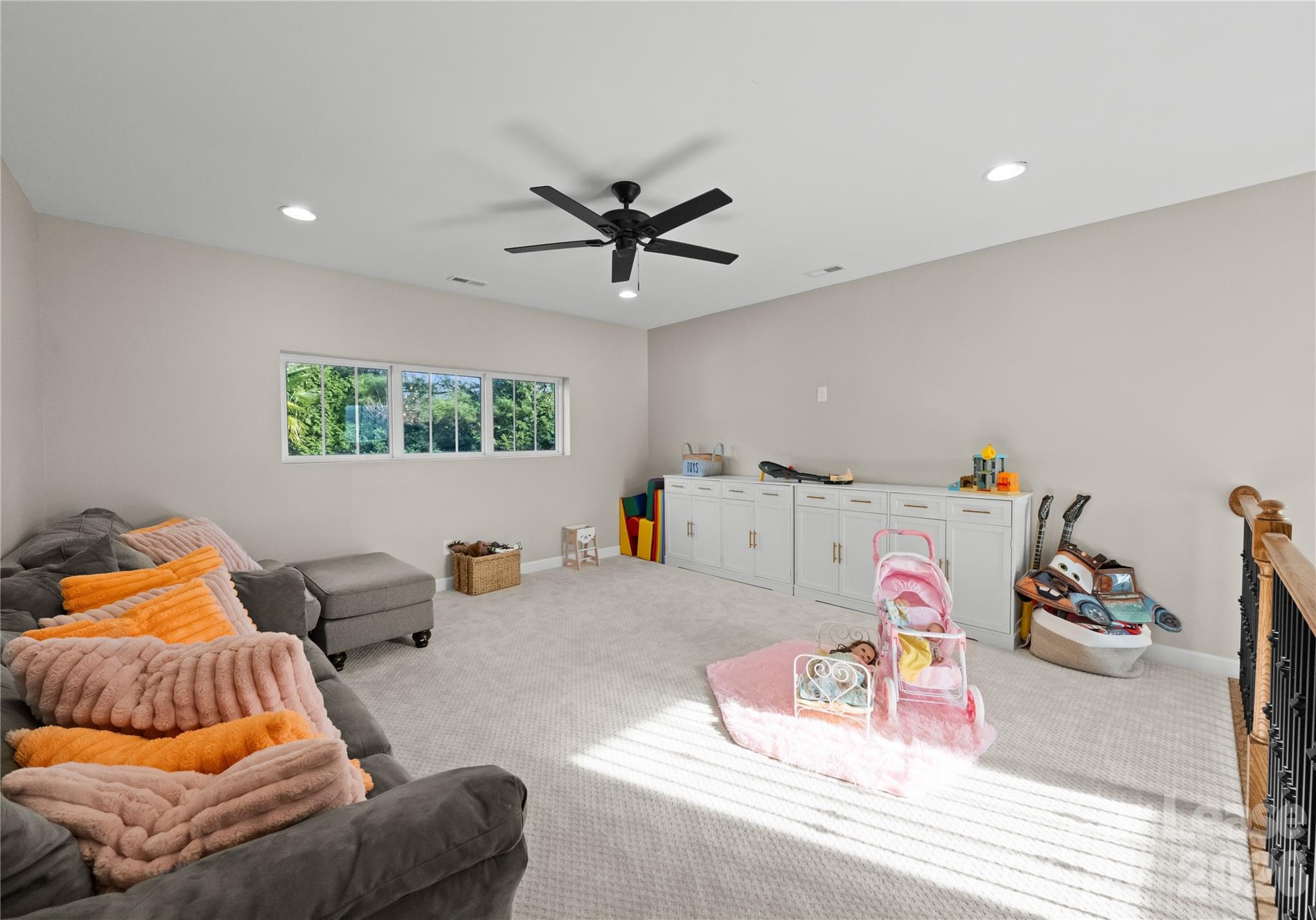 18047 Northport Drive