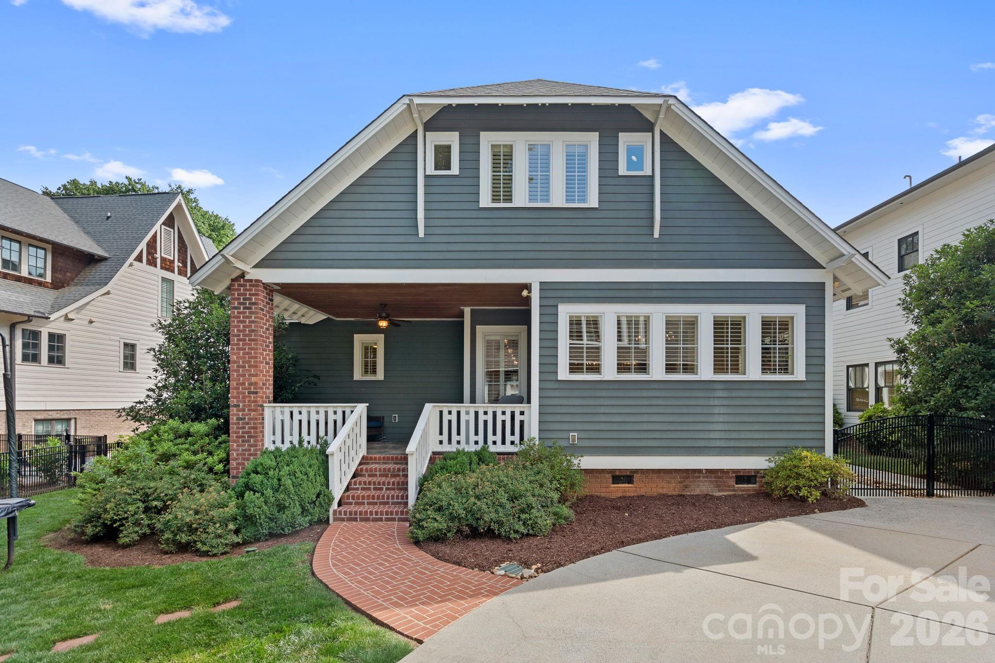 522 Magnolia Avenue
