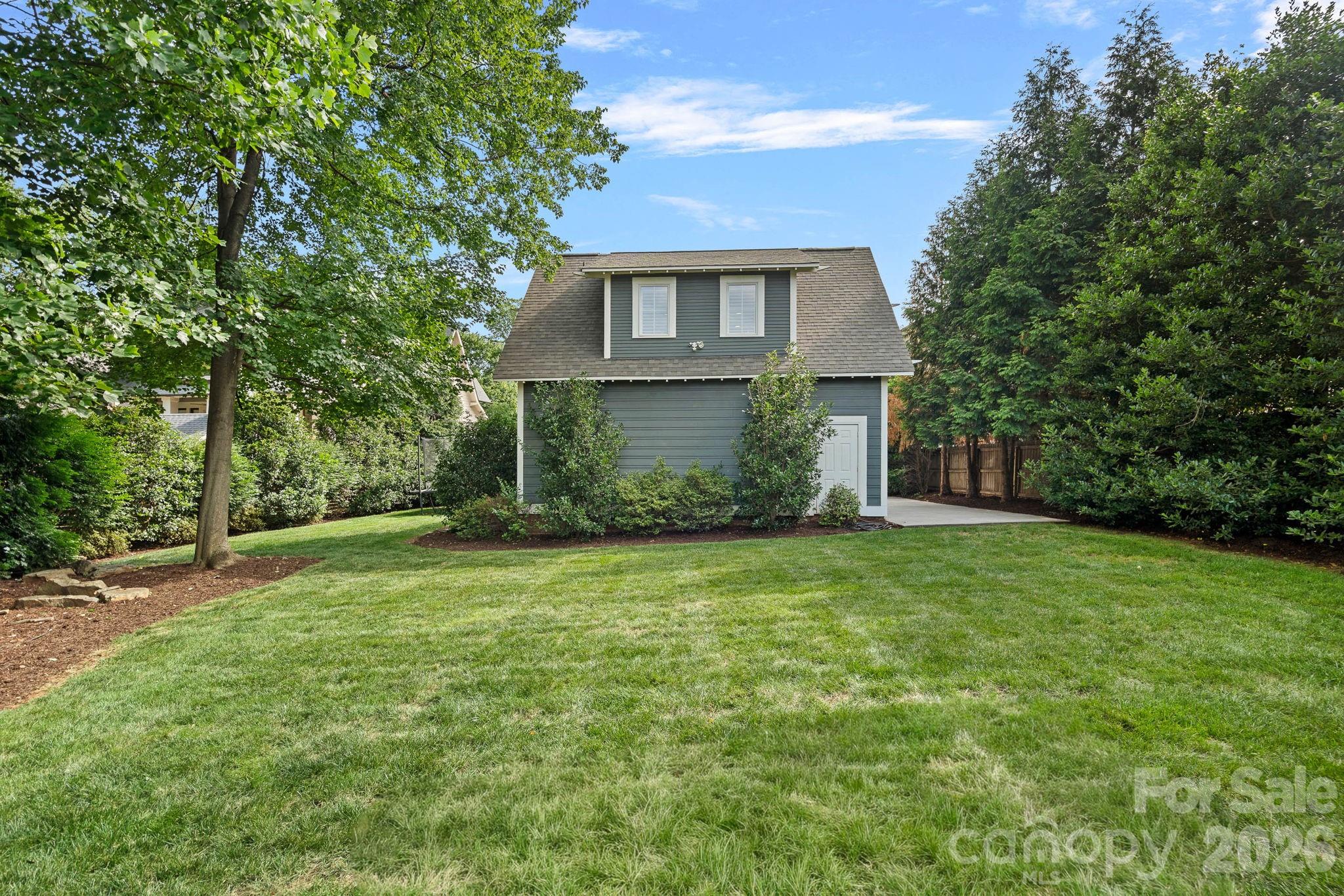 522 Magnolia Avenue