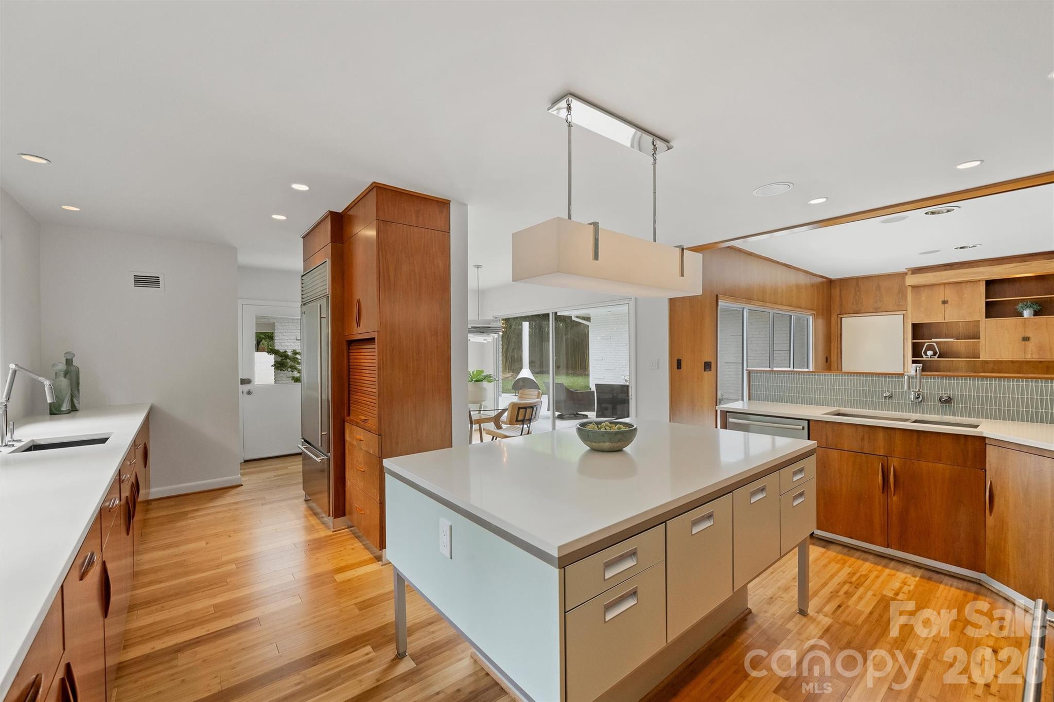 1818 Cloister Drive