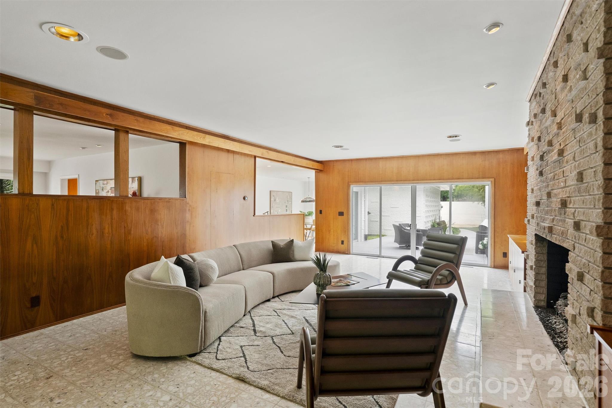 1818 Cloister Drive