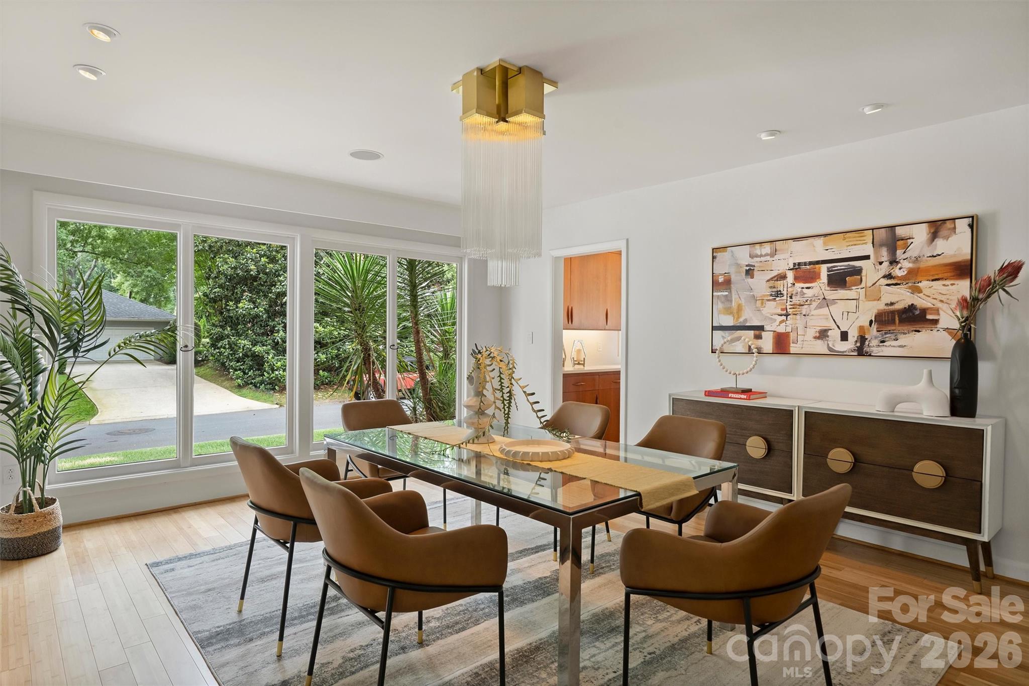 1818 Cloister Drive