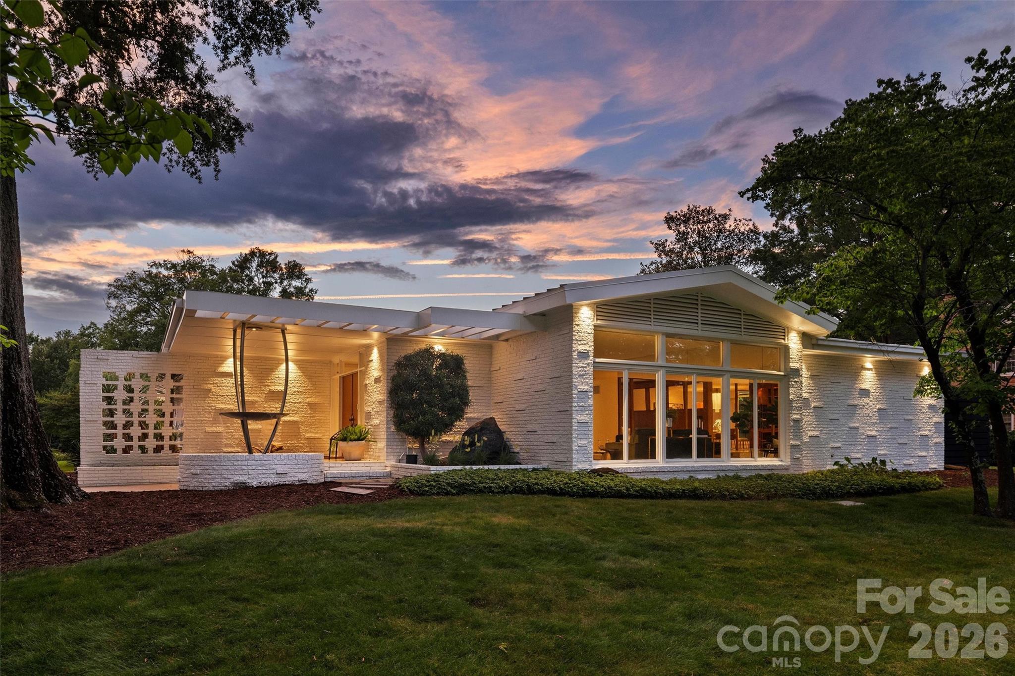 1818 Cloister Drive