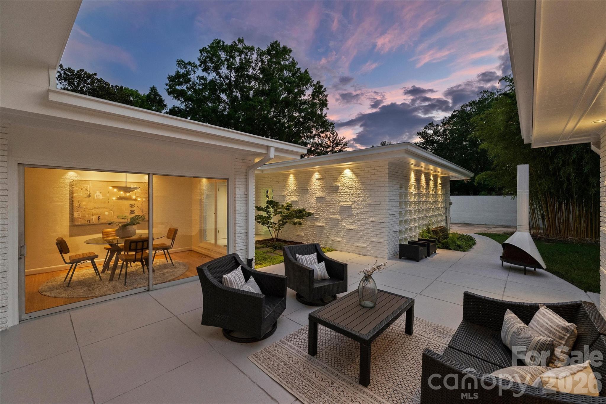 1818 Cloister Drive