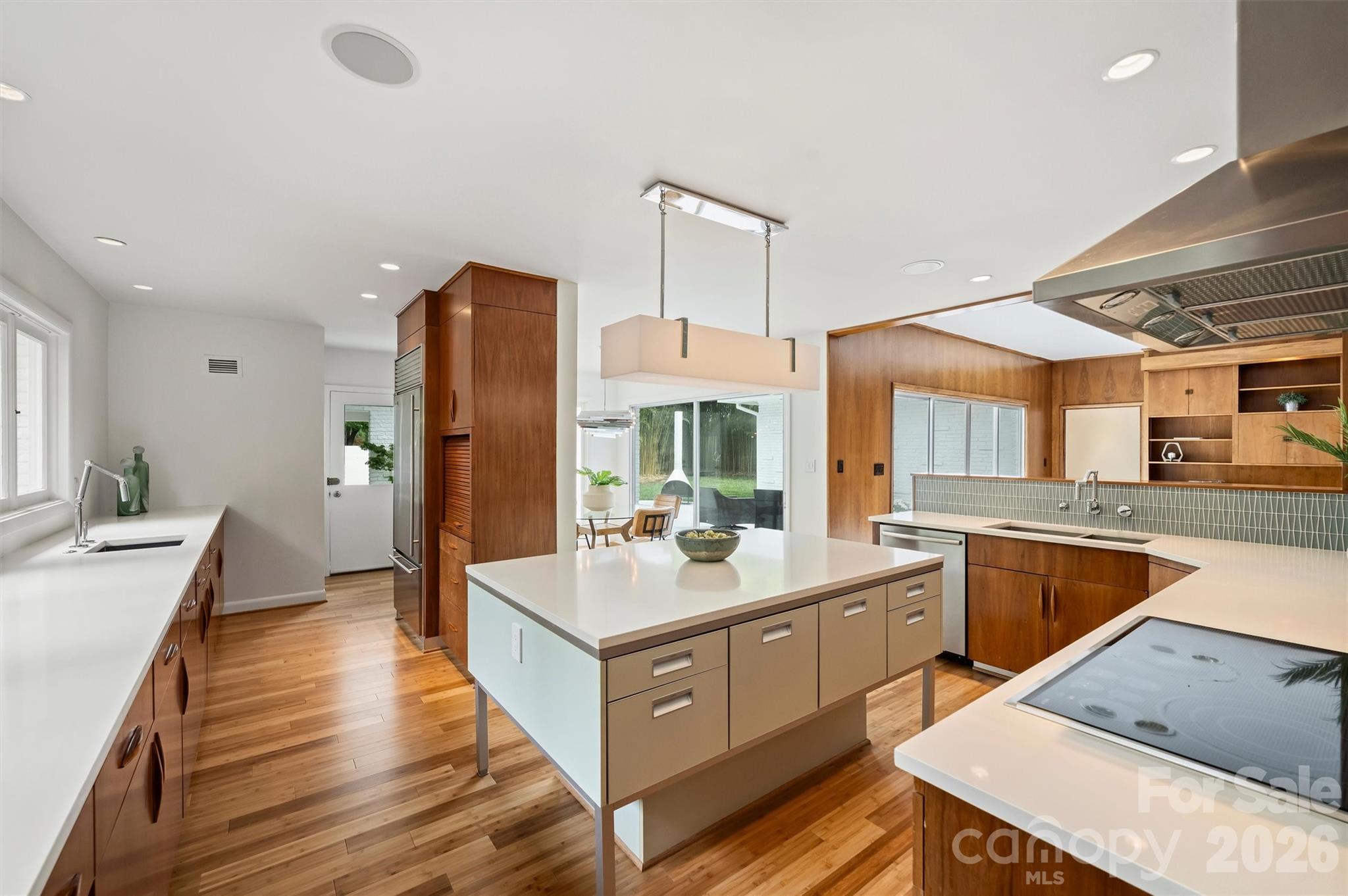 1818 Cloister Drive