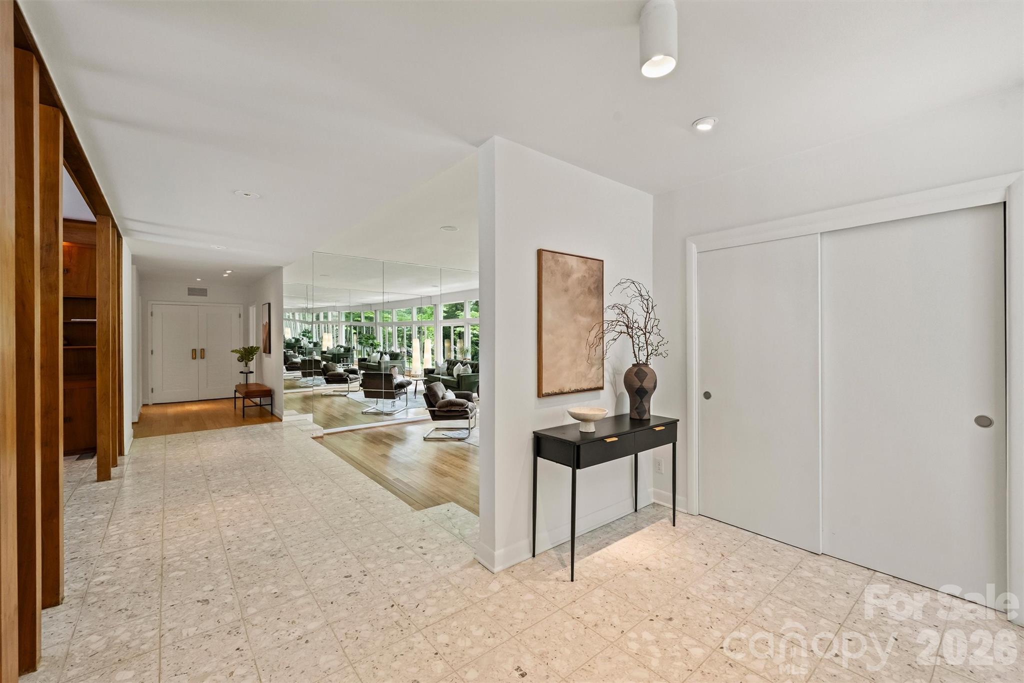 1818 Cloister Drive