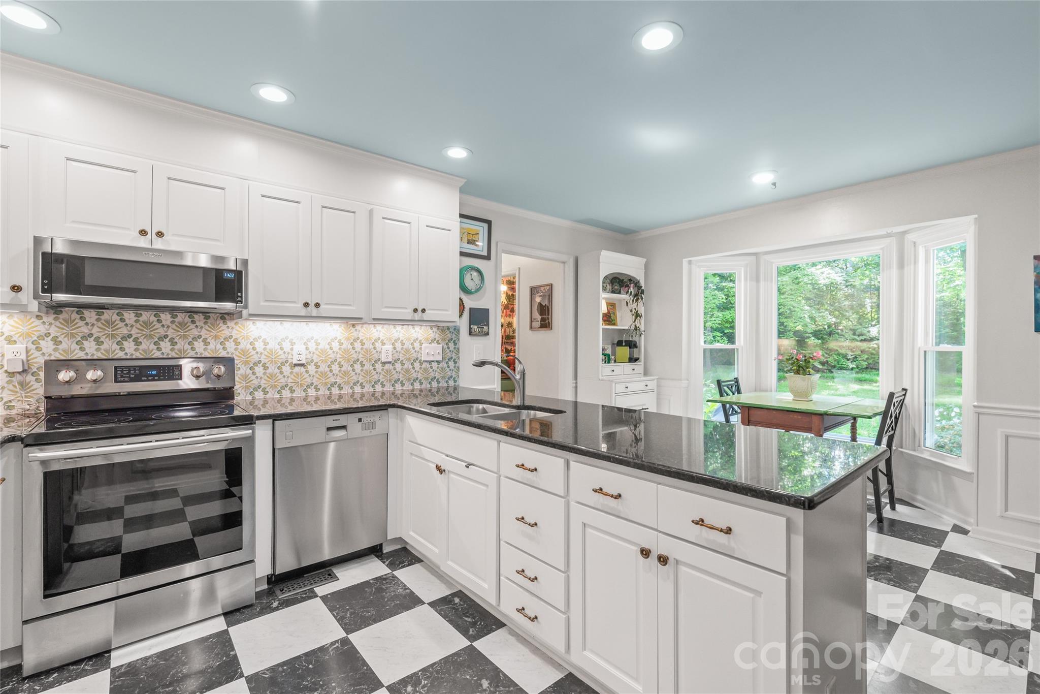 7022 Rocky Falls Road