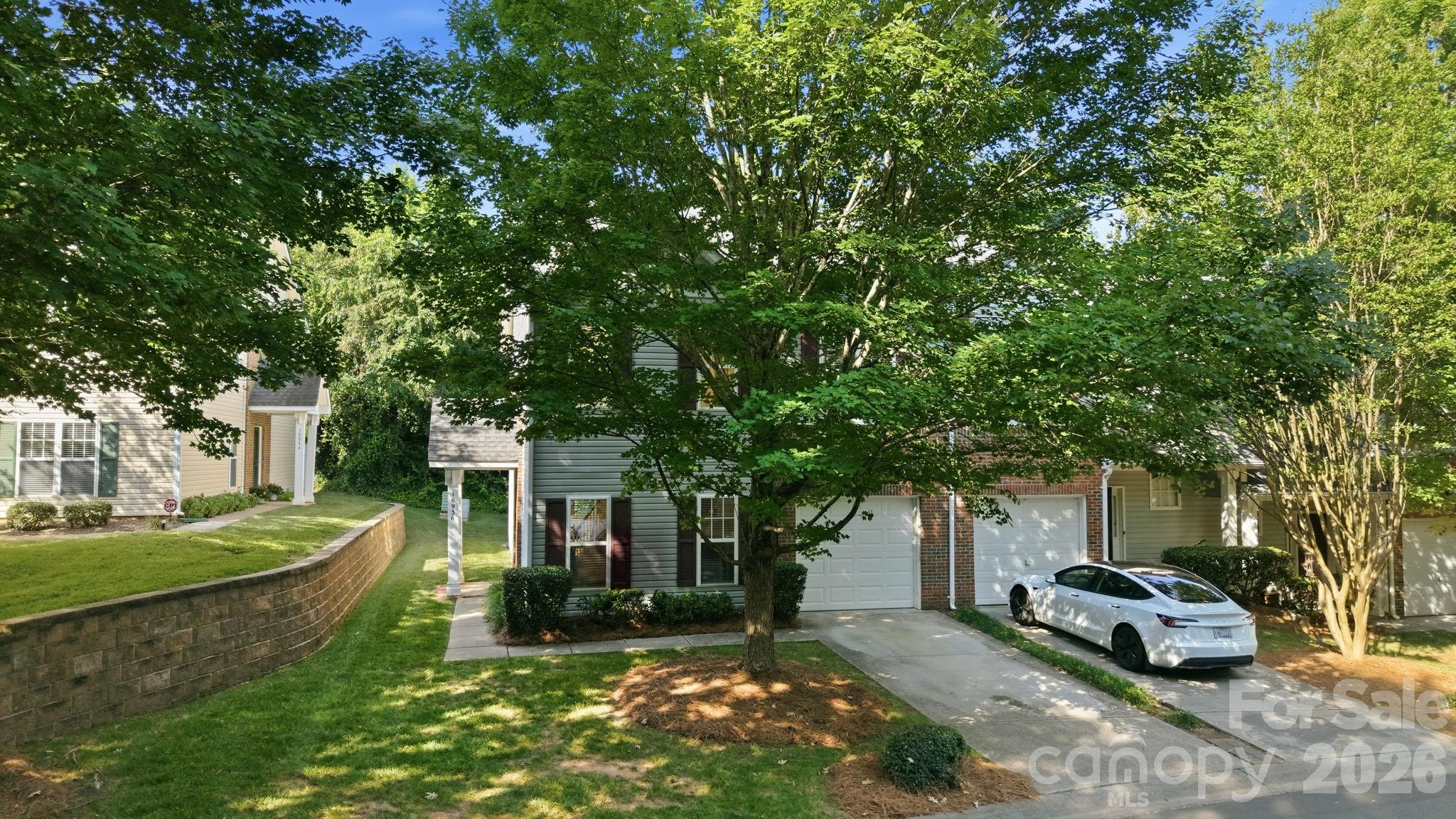 16936 Commons Creek Drive