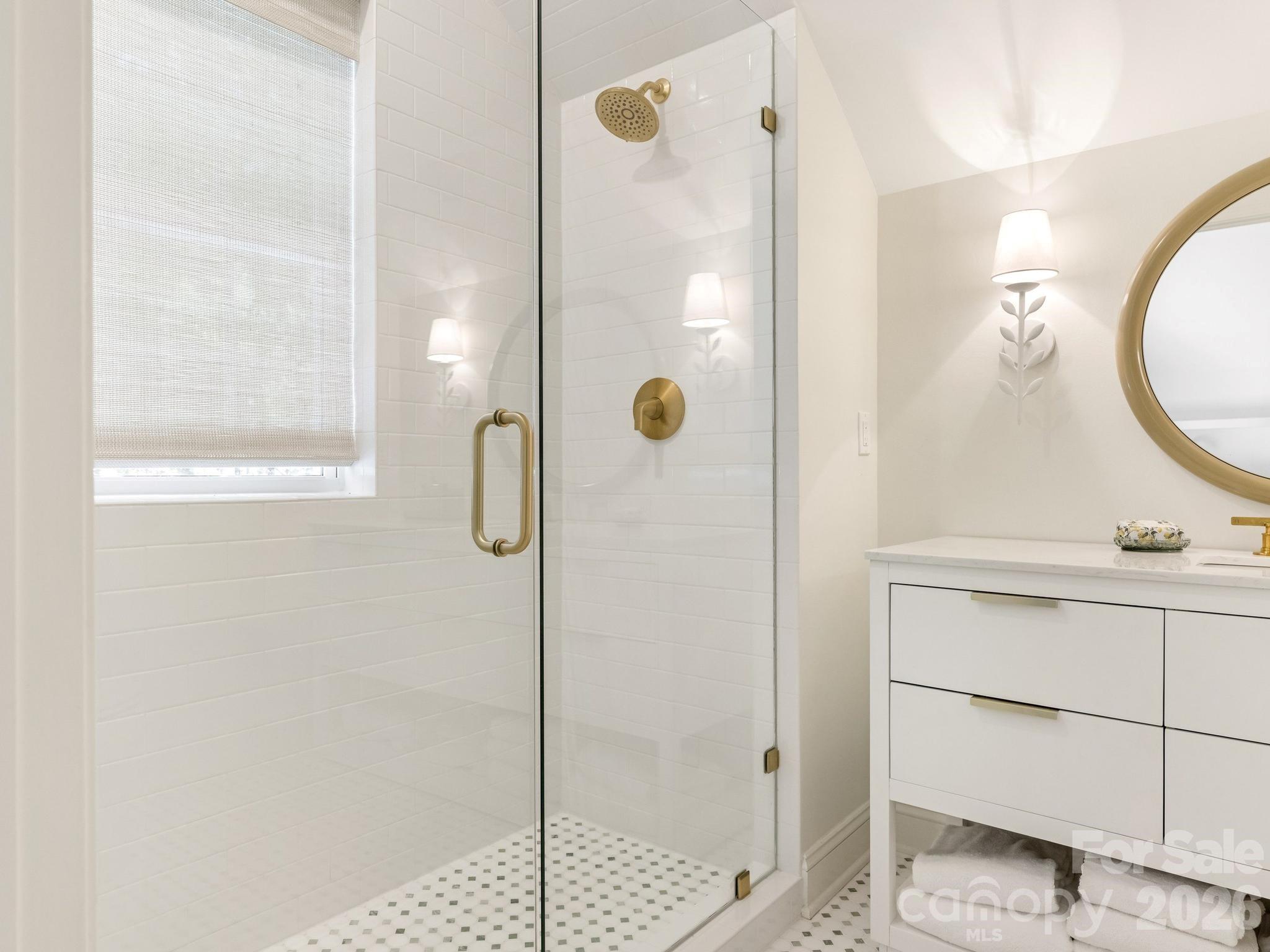 2901 Valencia Terrace