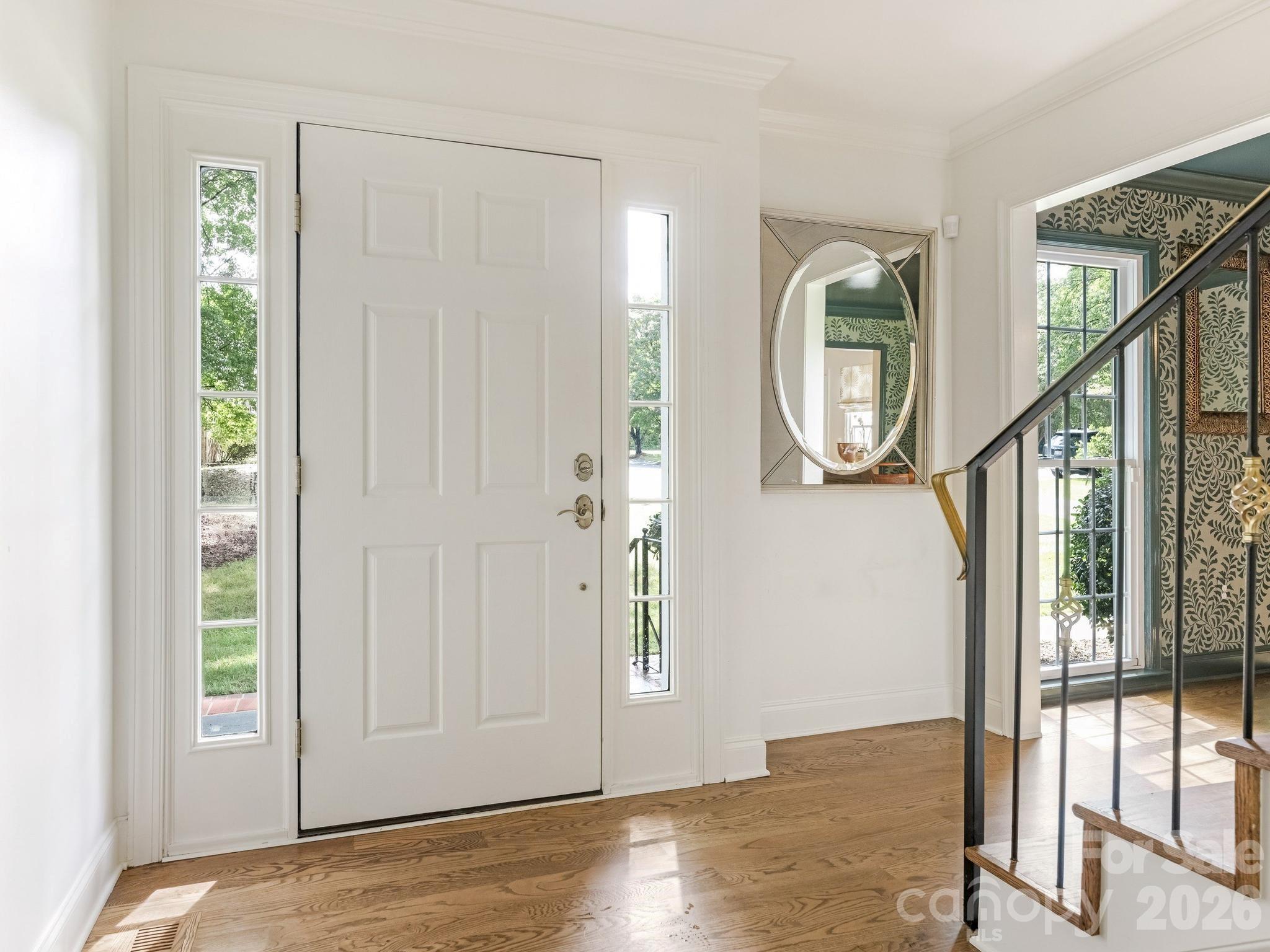 2901 Valencia Terrace
