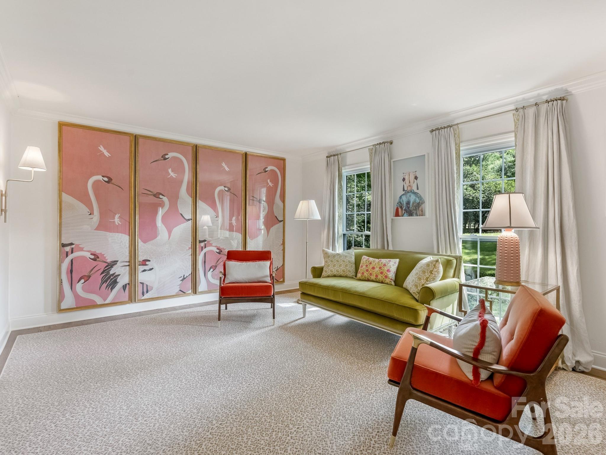 2901 Valencia Terrace
