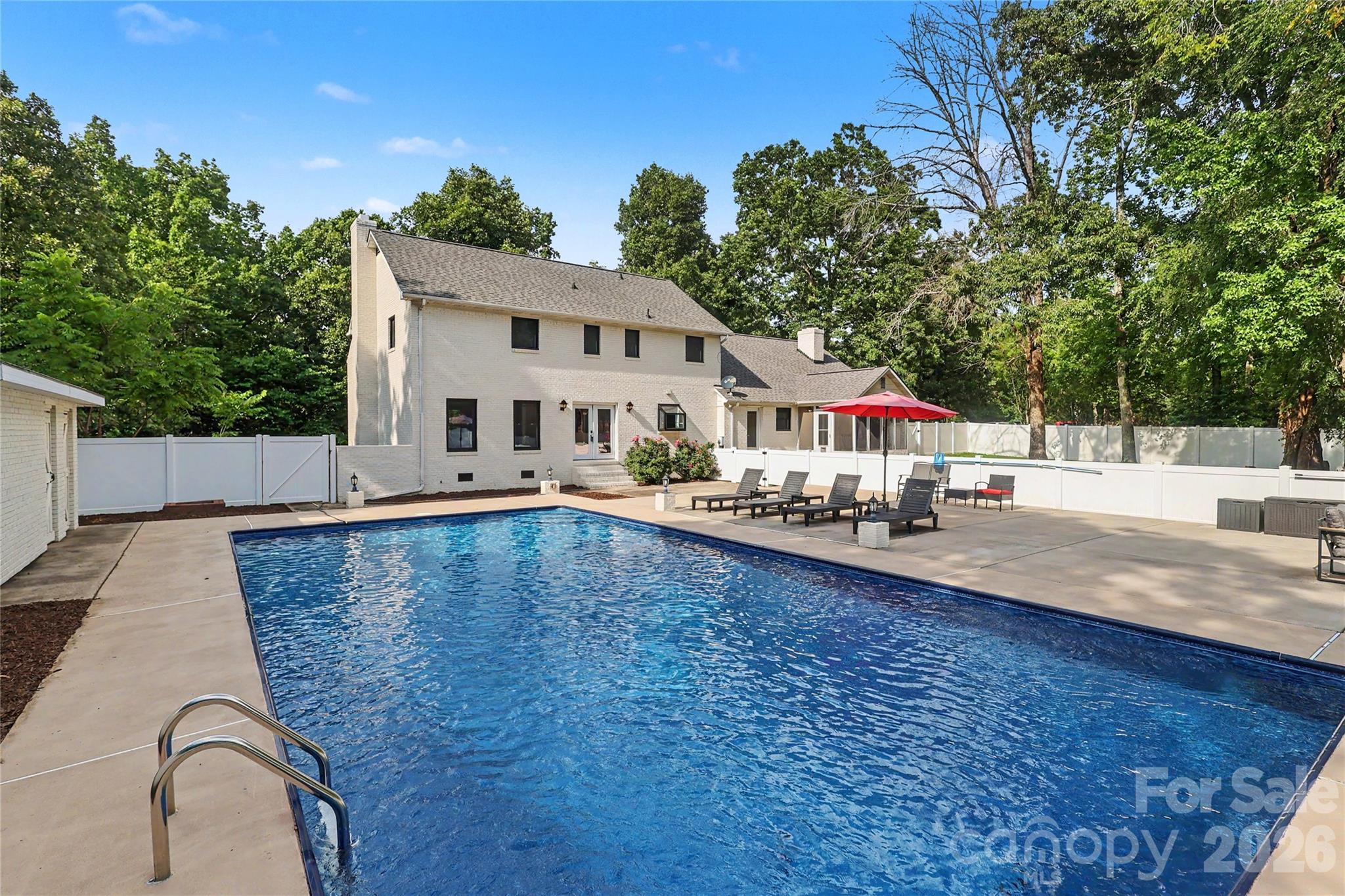 227 Dileen Drive