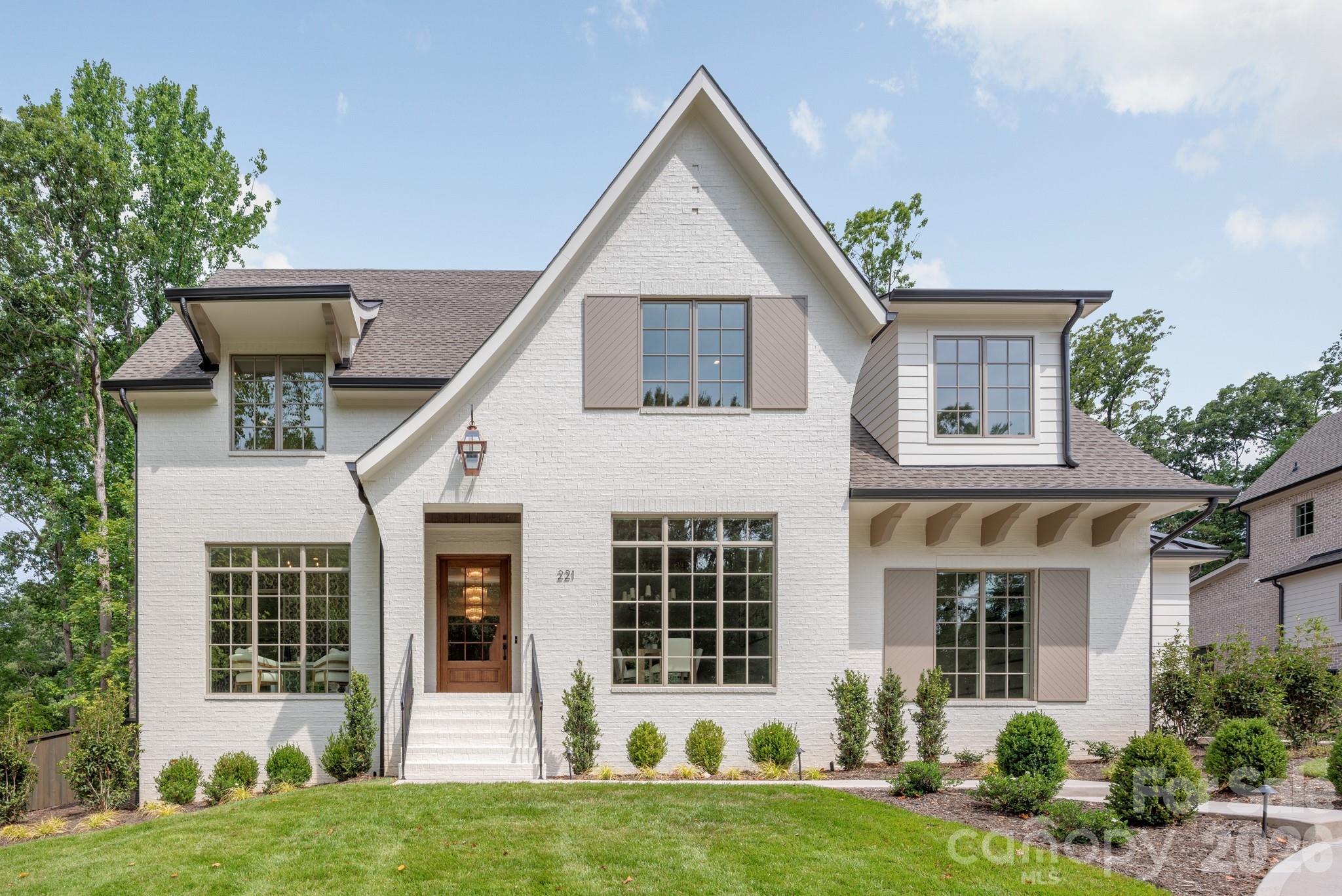221 Hargett Court