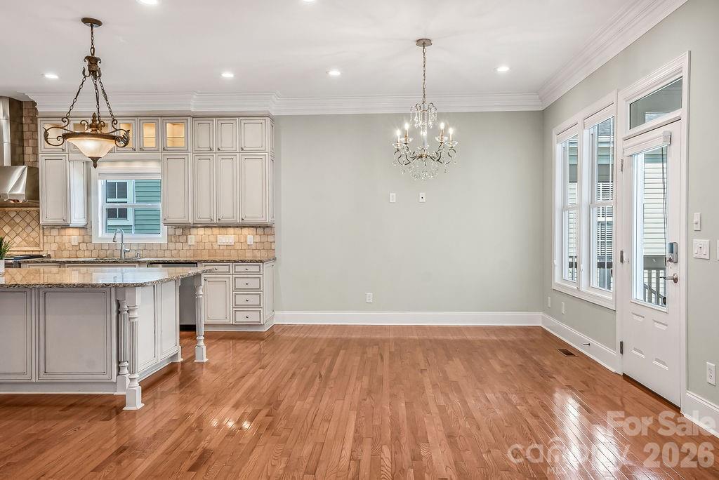 10022 Triple Oak Road