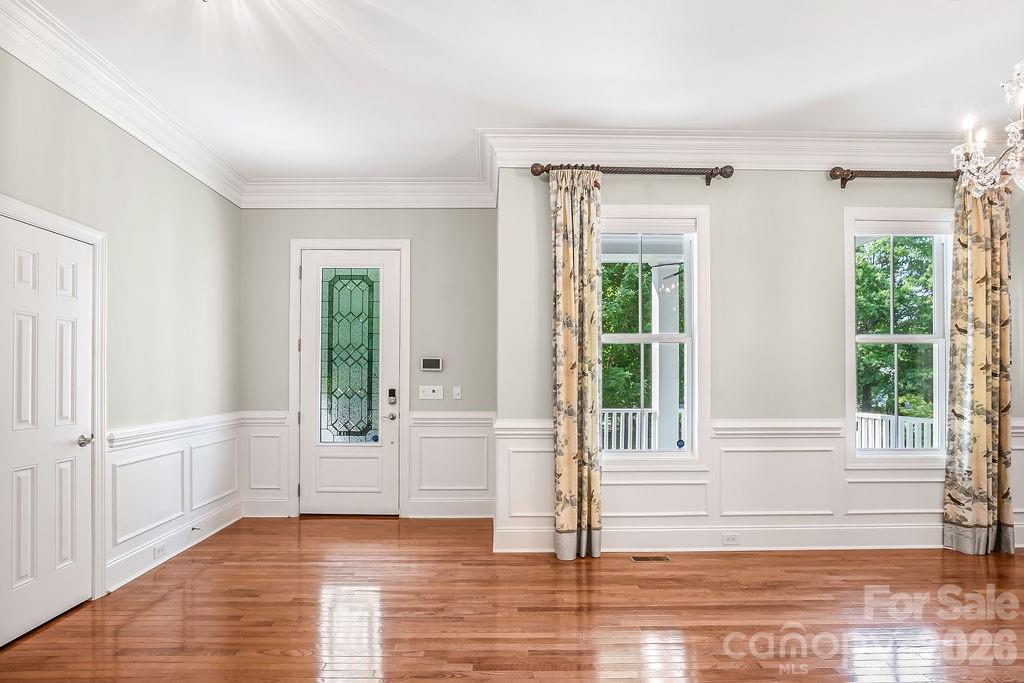 10022 Triple Oak Road