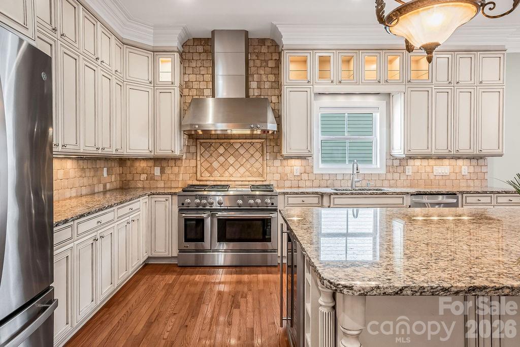 10022 Triple Oak Road