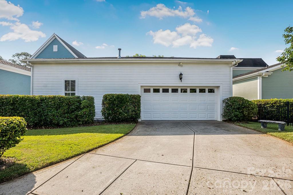 10022 Triple Oak Road