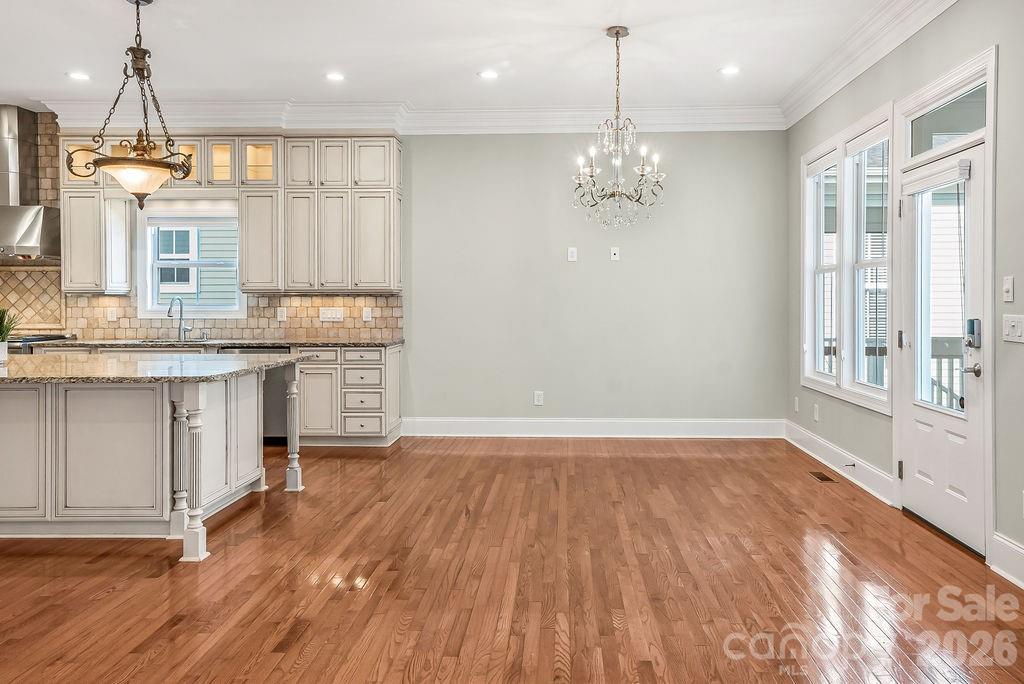 10022 Triple Oak Road