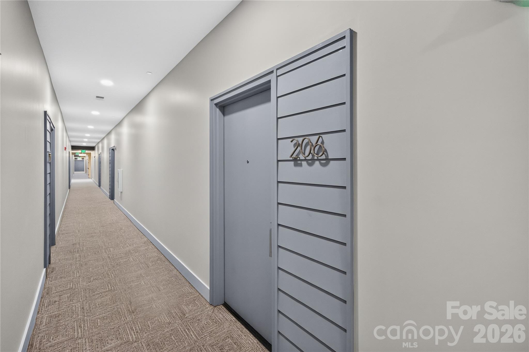 2401 Euclid Avenue Unit: 206