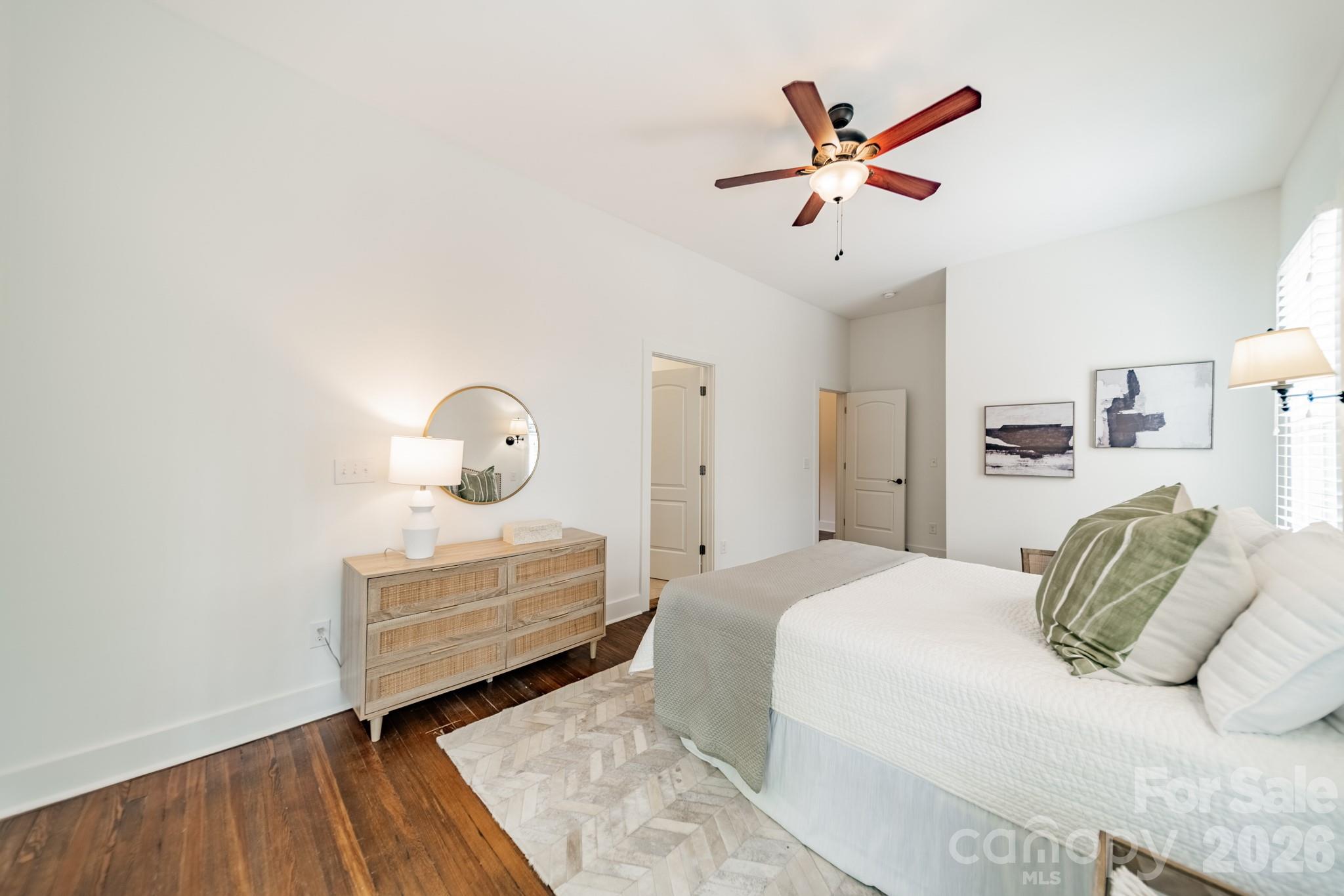 219 W Park Avenue