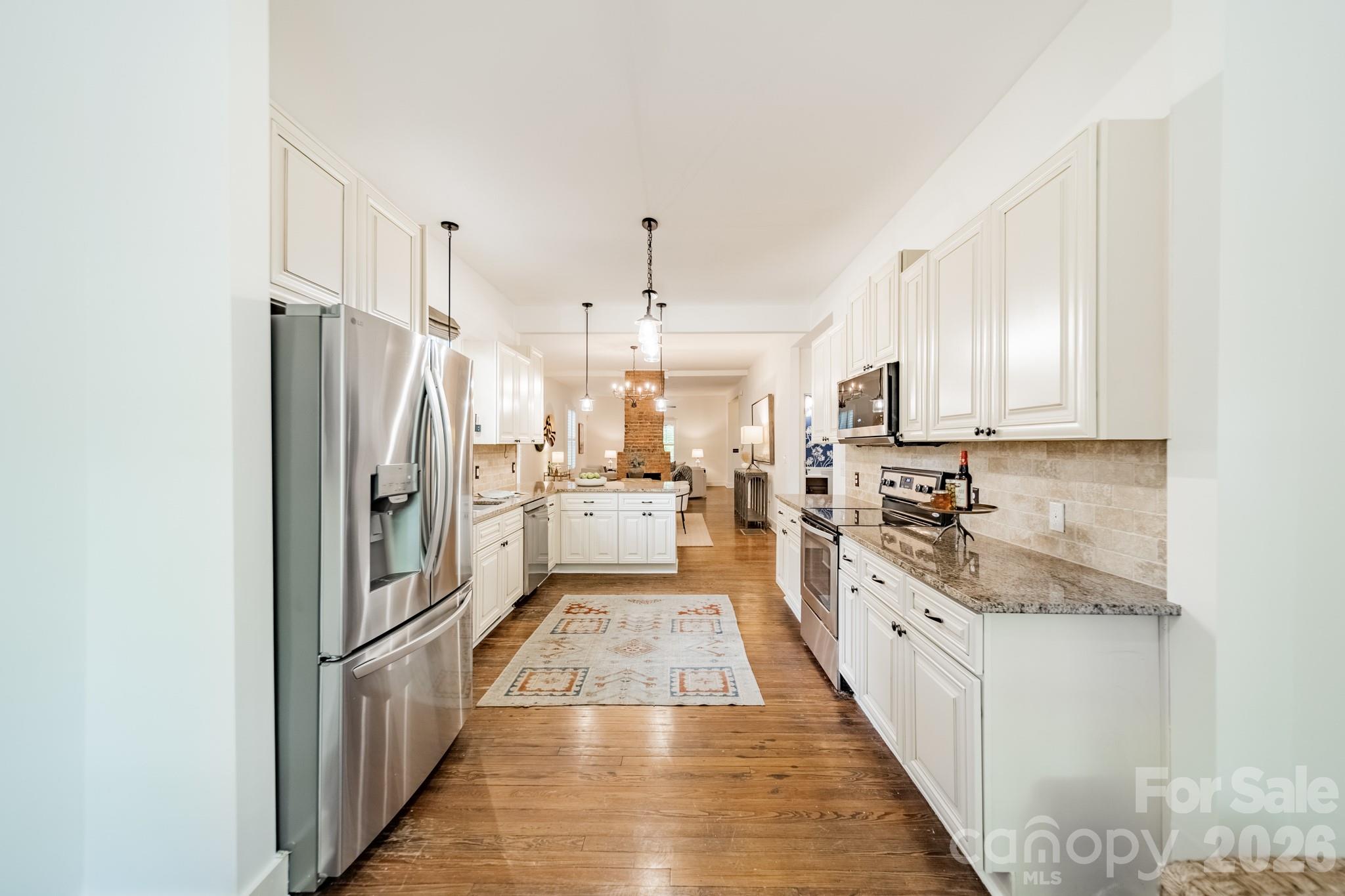 219 W Park Avenue
