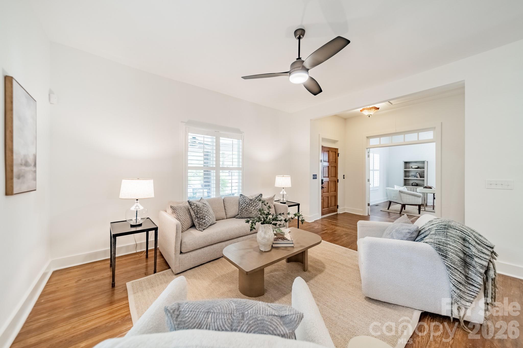 219 W Park Avenue