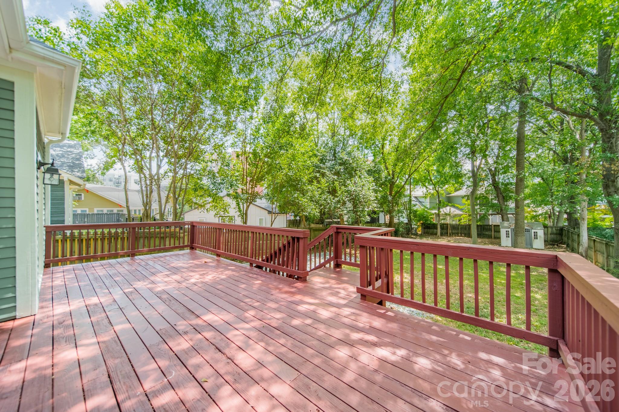 219 W Park Avenue