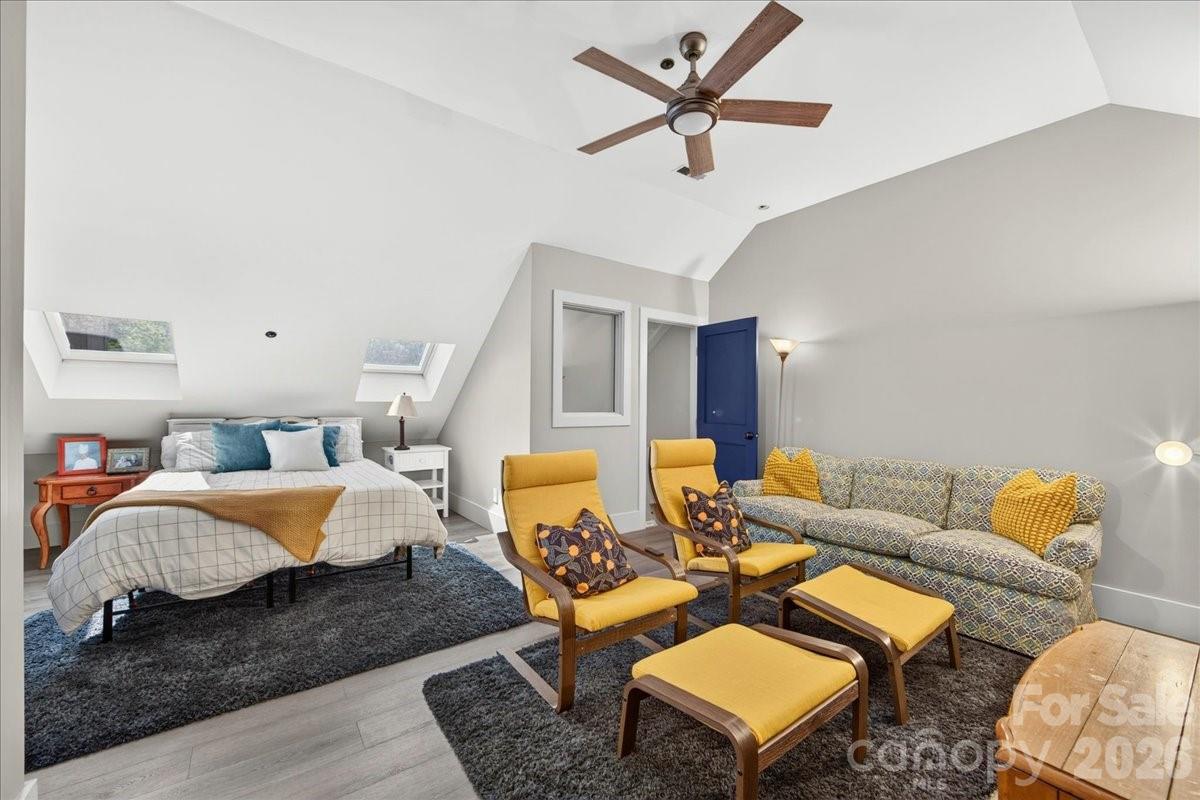 201 Hillside Avenue