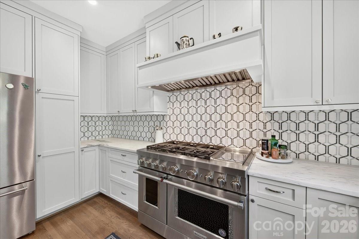 201 Hillside Avenue