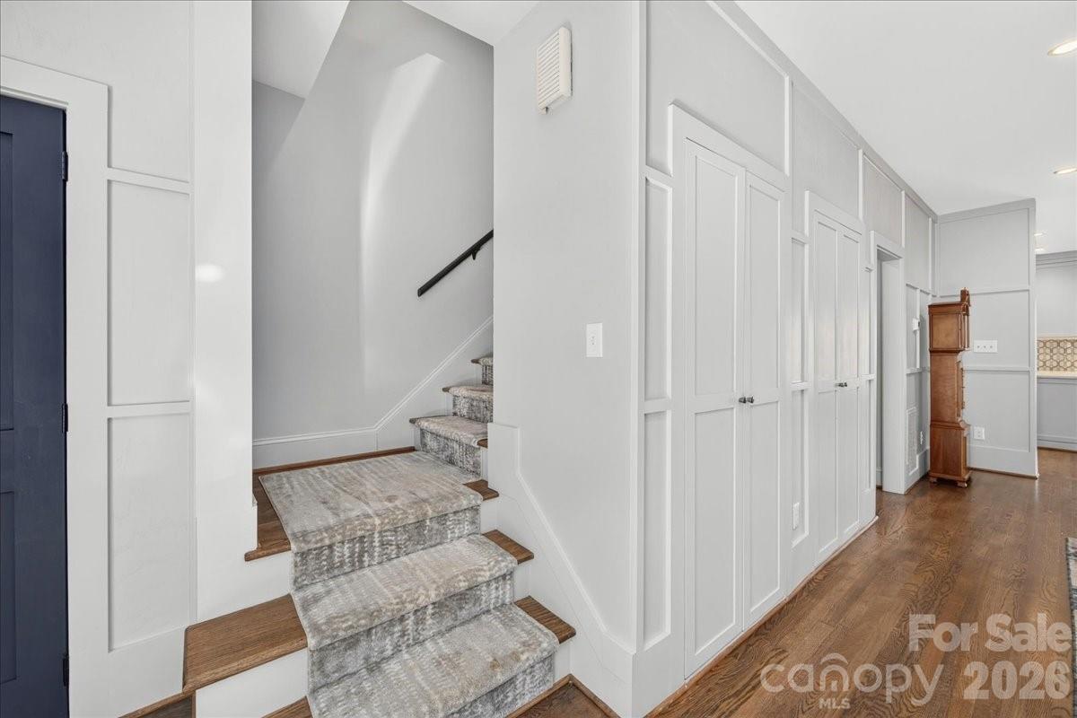 201 Hillside Avenue