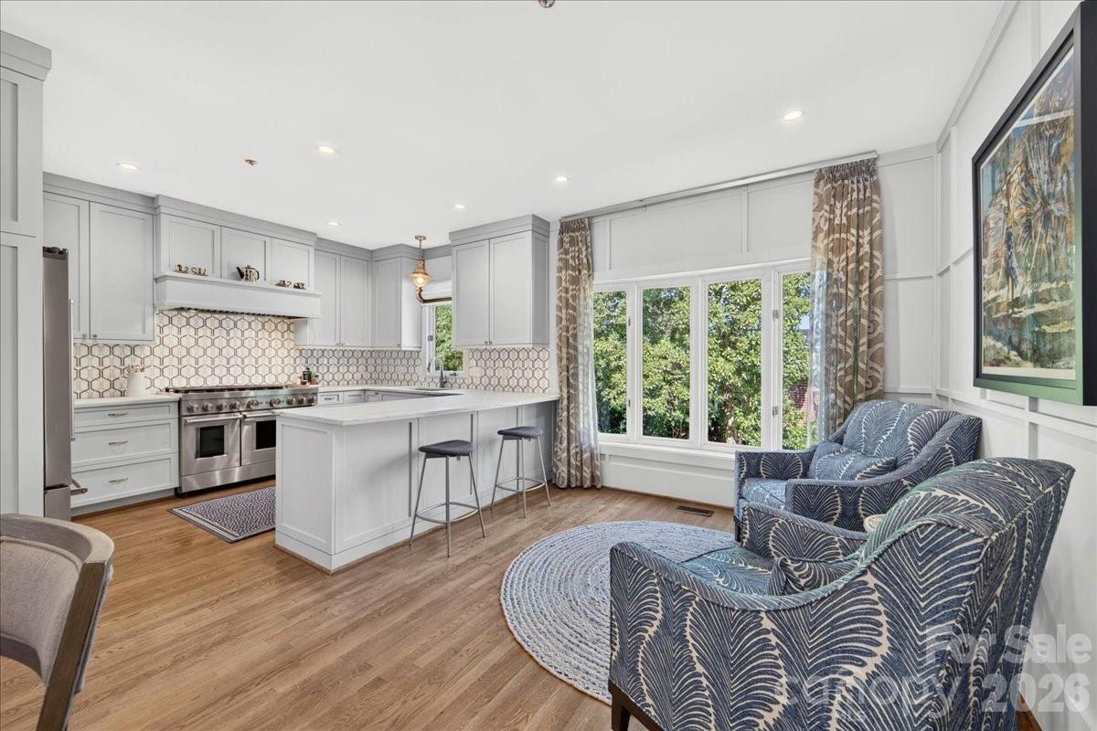 201 Hillside Avenue