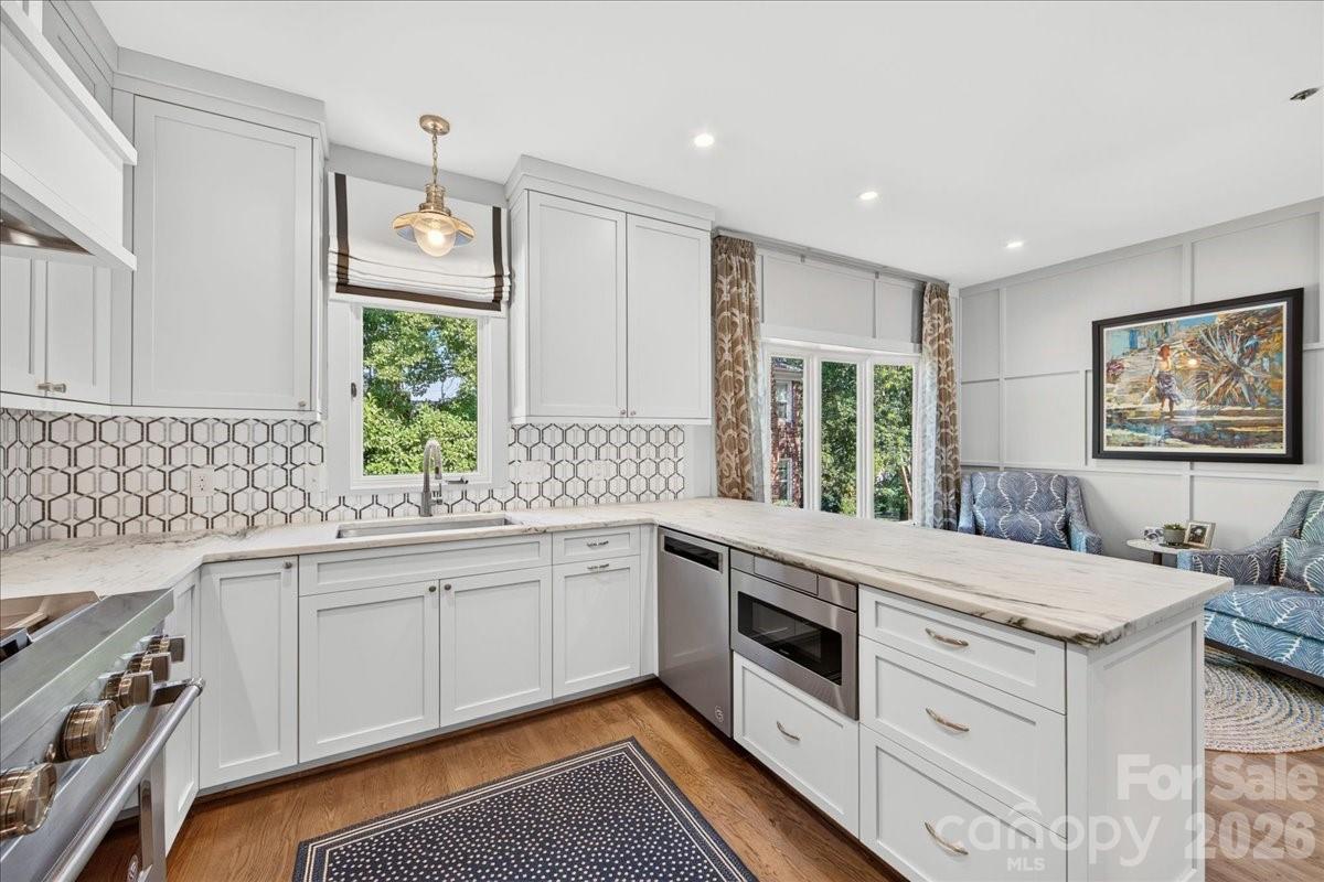 201 Hillside Avenue