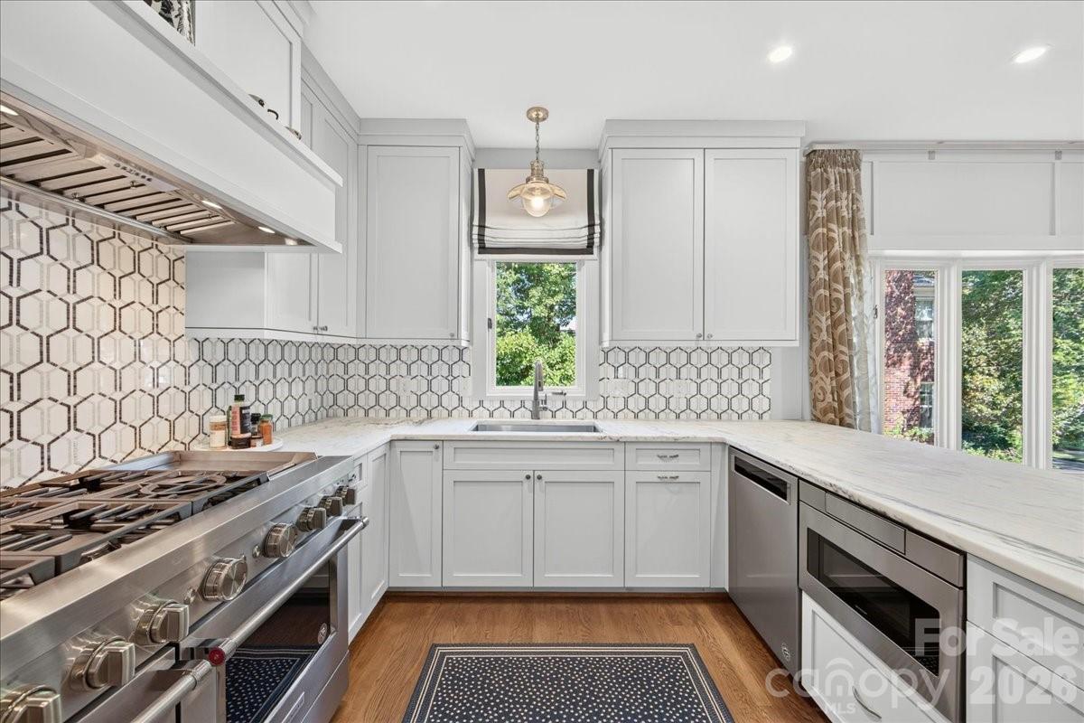 201 Hillside Avenue