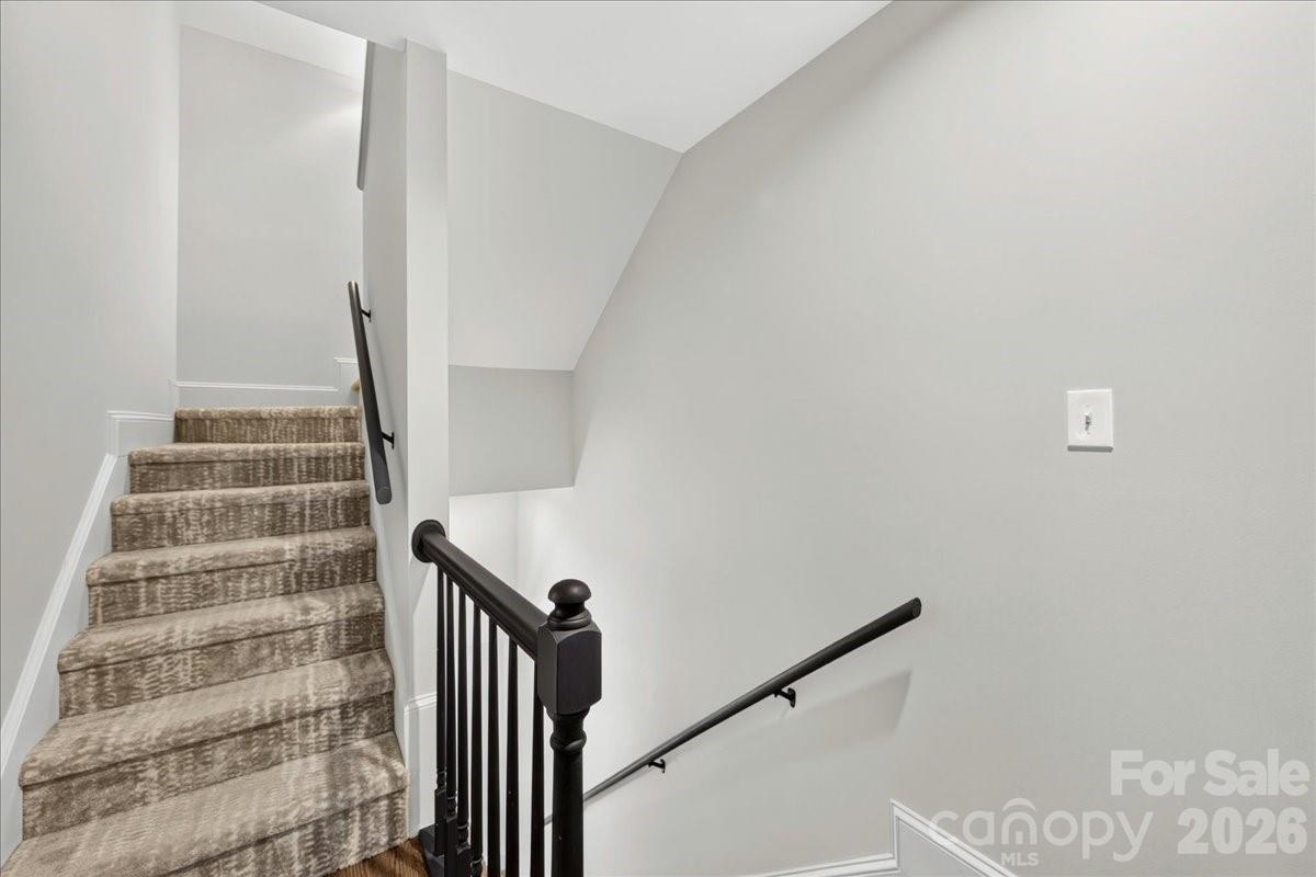 201 Hillside Avenue