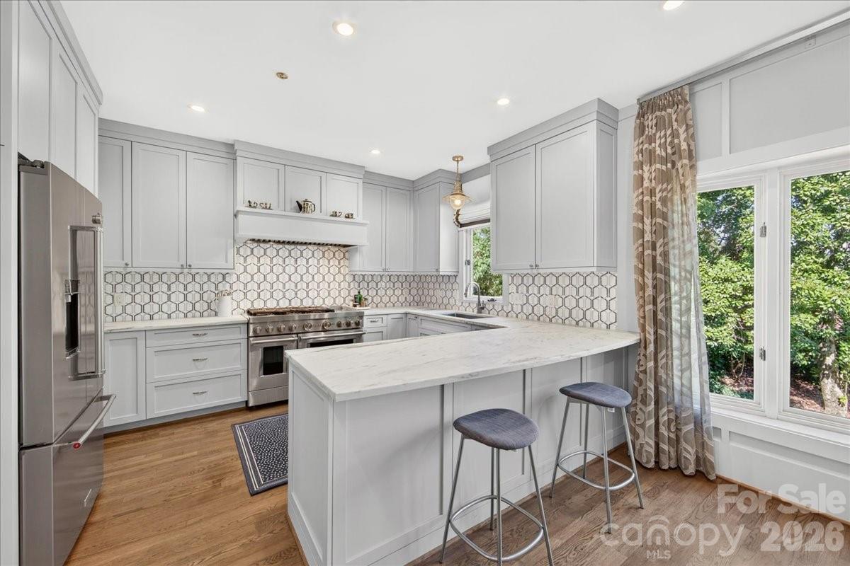 201 Hillside Avenue