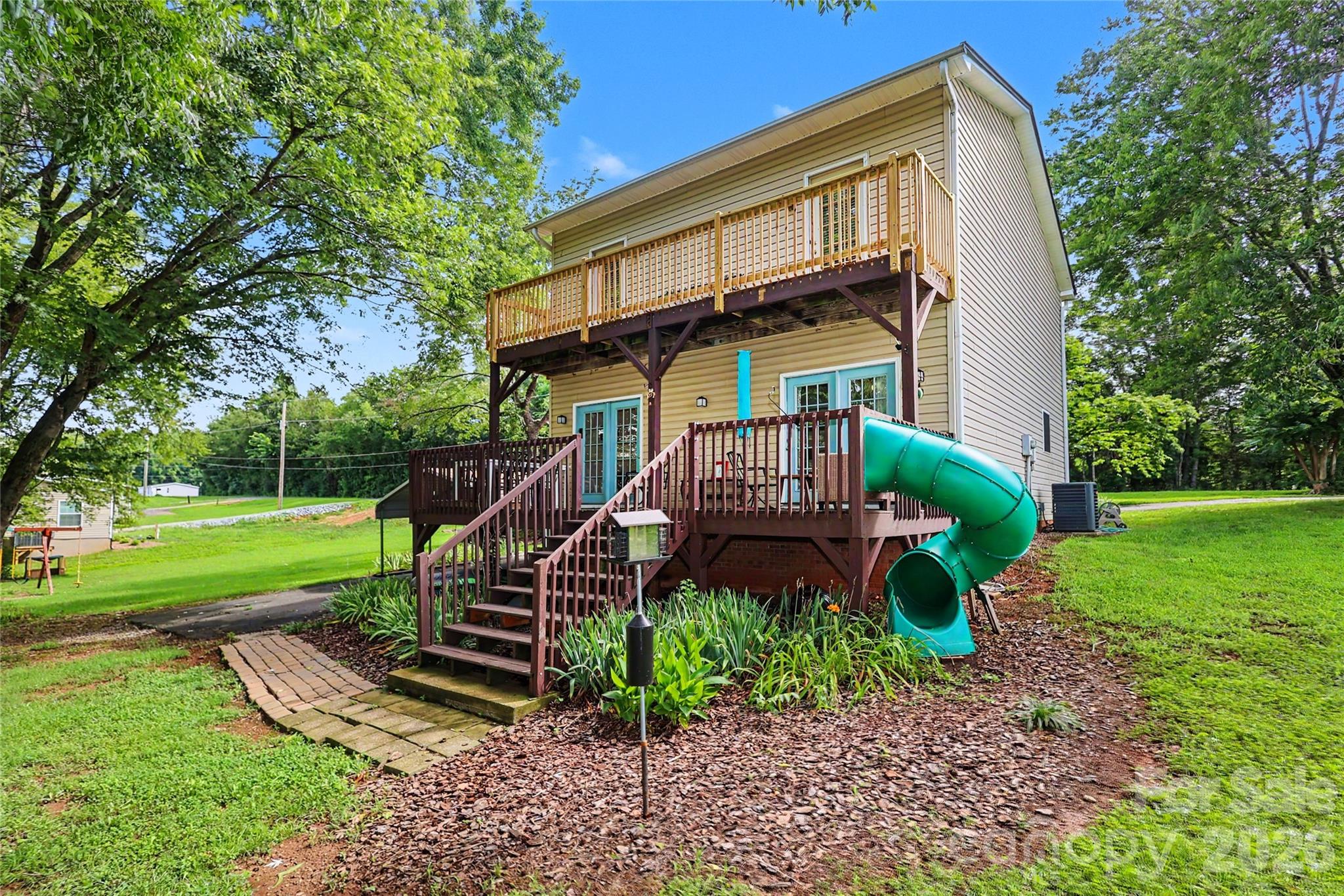 294 Riverview Boulevard