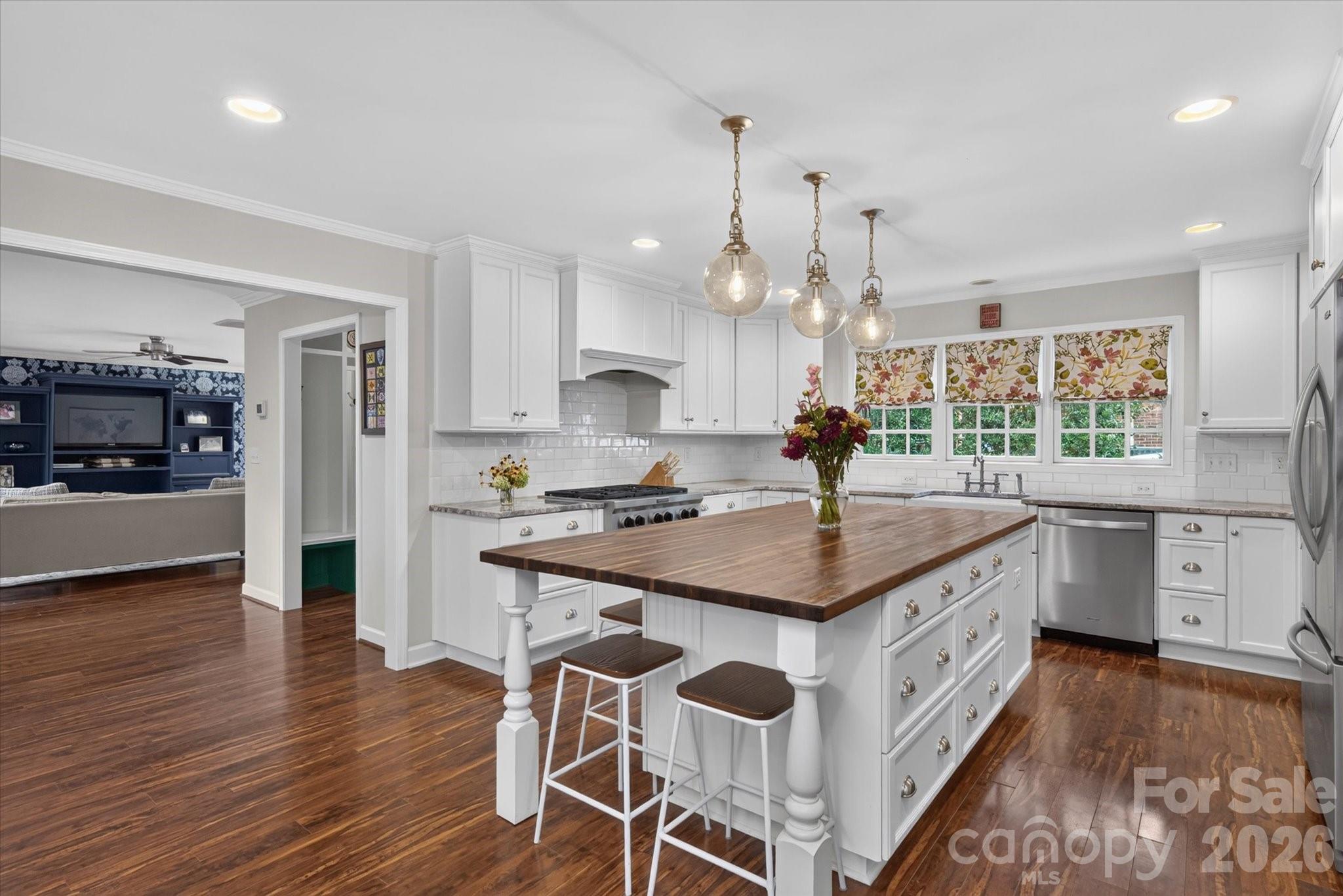 4419 Darventry Court