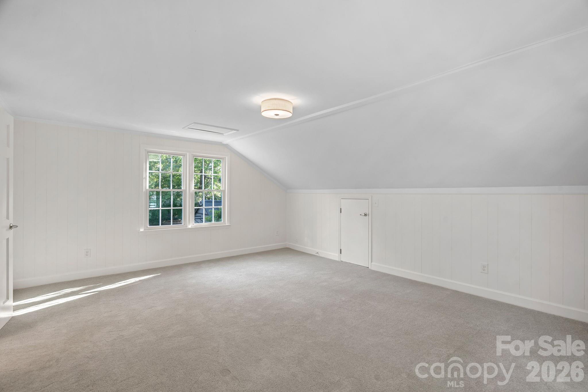 1100 Braeburn Road