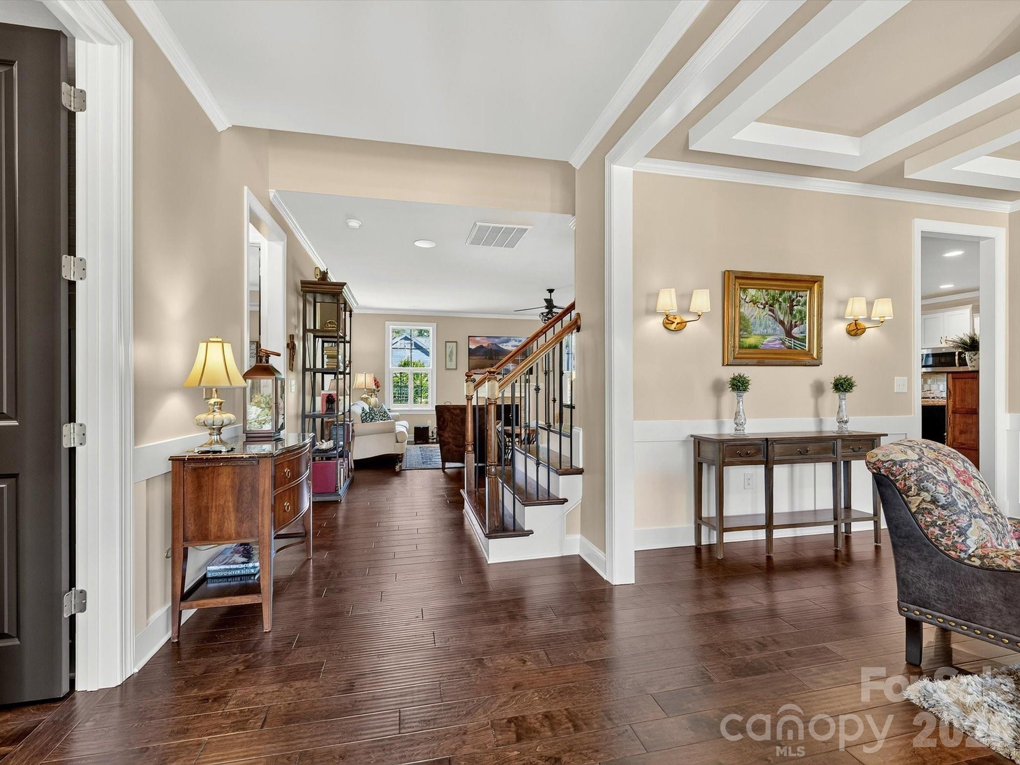 804 Sardis Lane